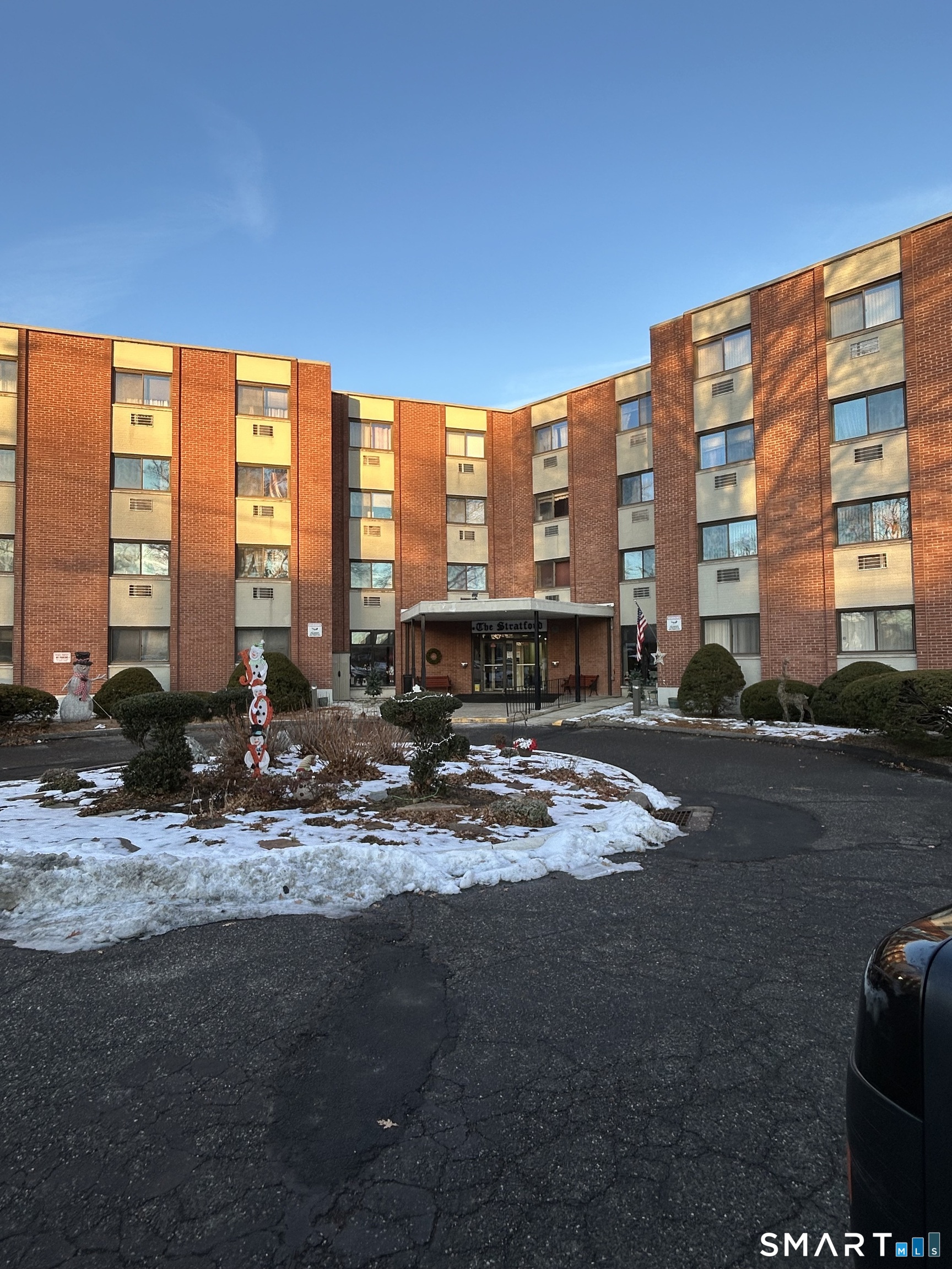 Homes for sale in Stratford, CT | 1700 Broadbridge Ave #A14, Stratford, CT 06614 | MLS# 24143864