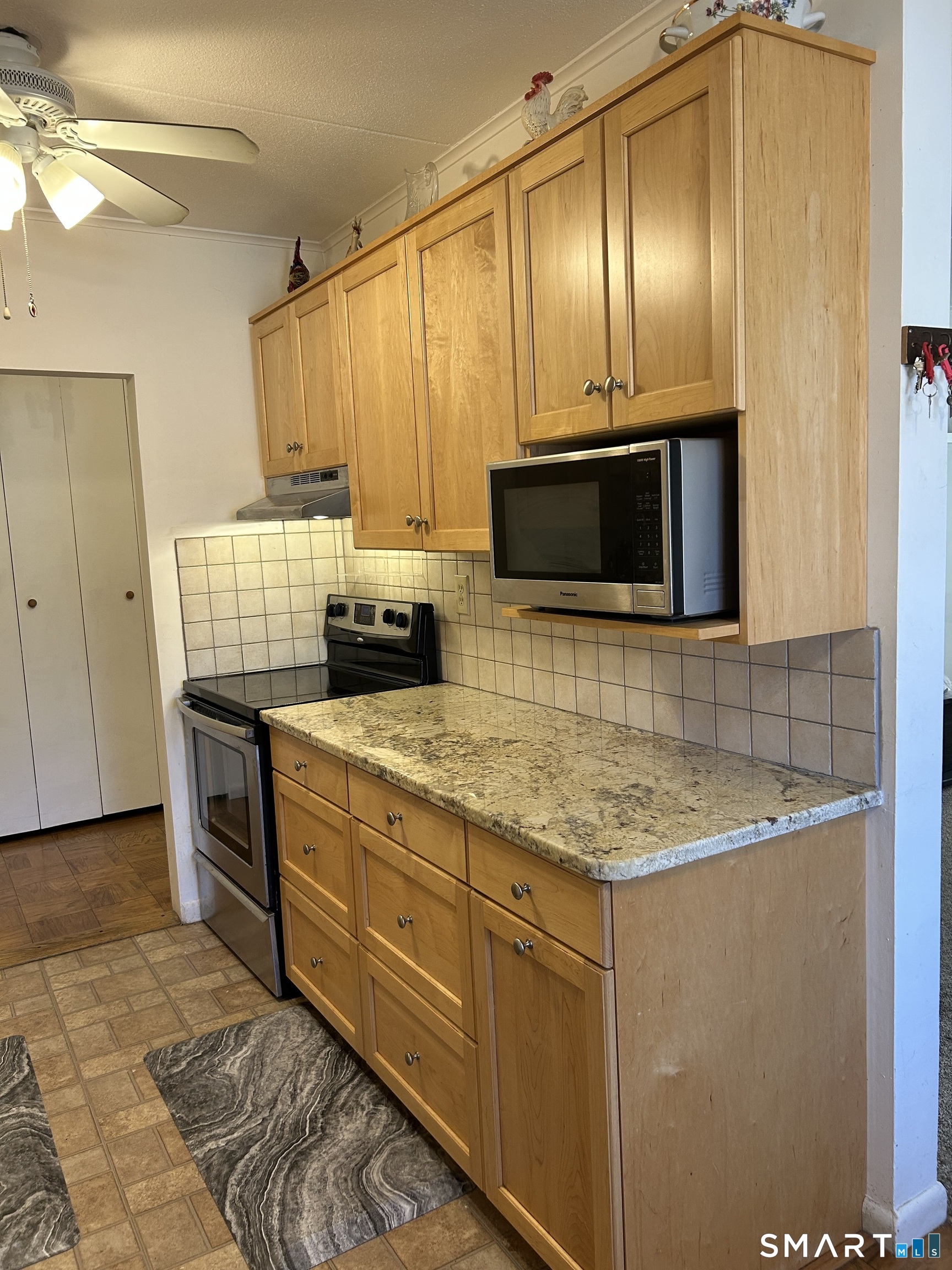 Homes for sale in Stratford, CT | 1700 Broadbridge Ave #A14, Stratford, CT 06614 | MLS# 24143864