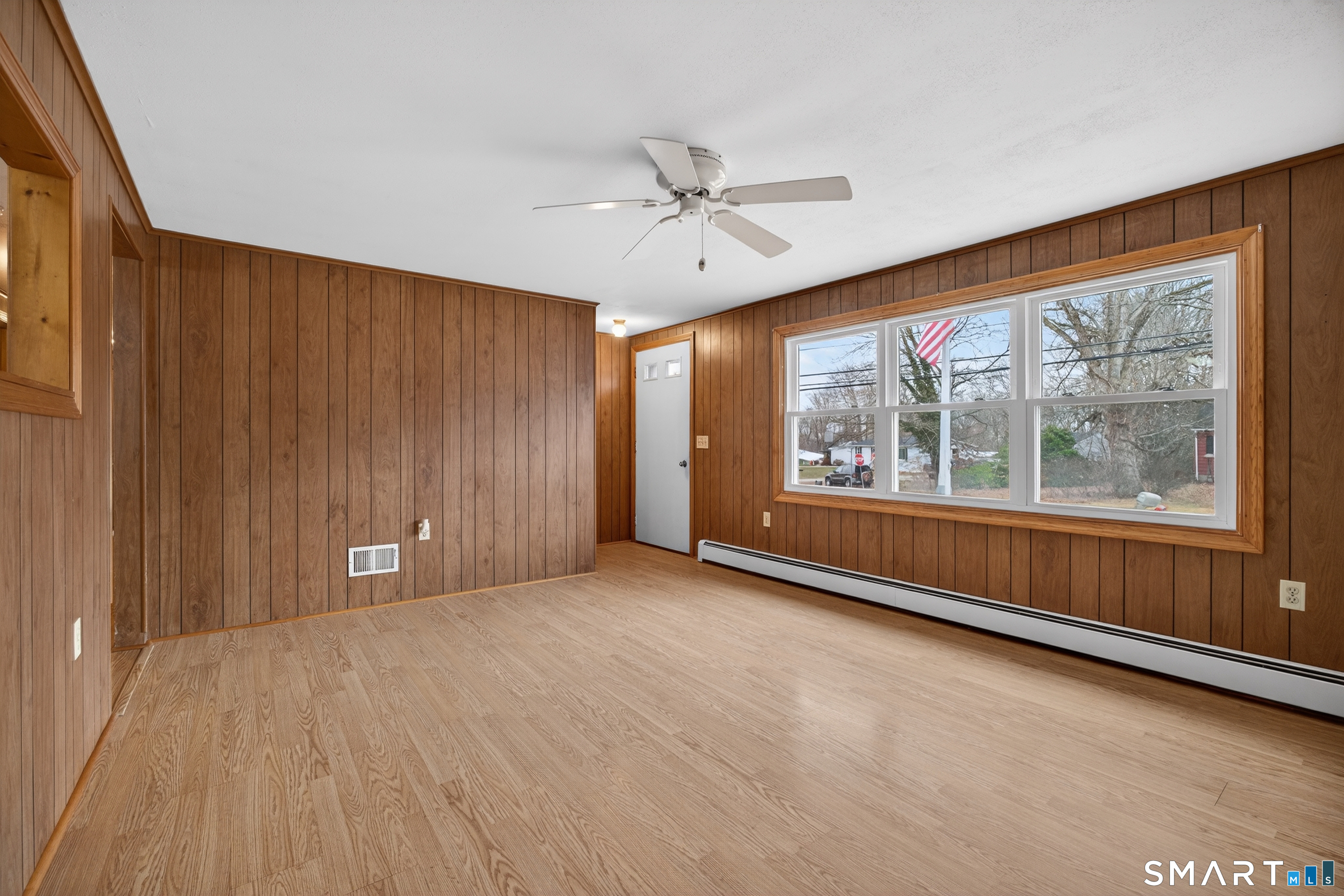 Homes for sale in Norwich, CT | 205 Browning Rd, Norwich, CT 06360 | MLS# 24145538