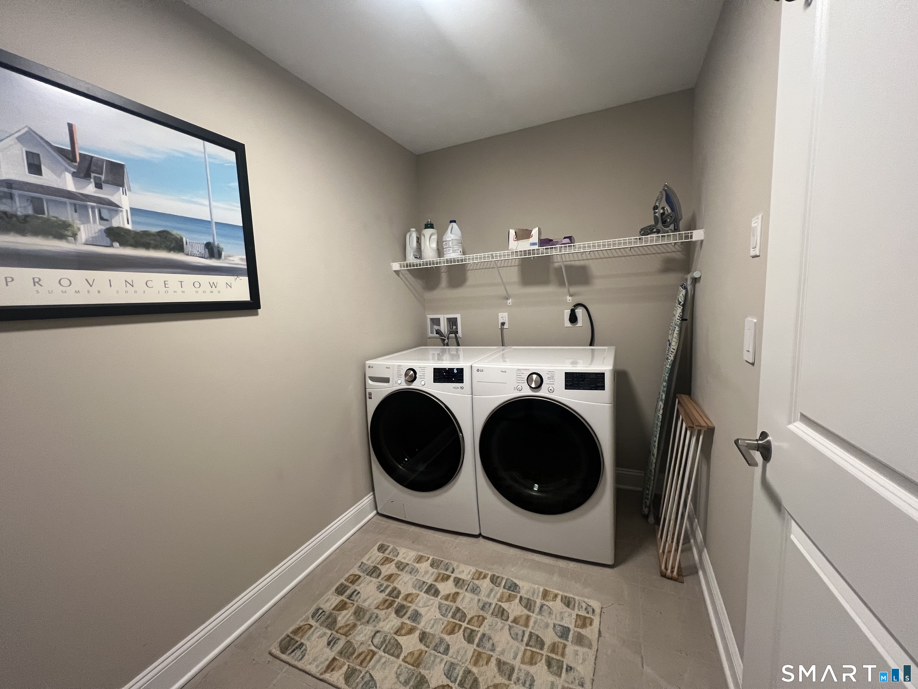 Homes for sale in Cheshire, CT | 22 Soderman Way, Cheshire, CT 06410 | MLS# 24145517