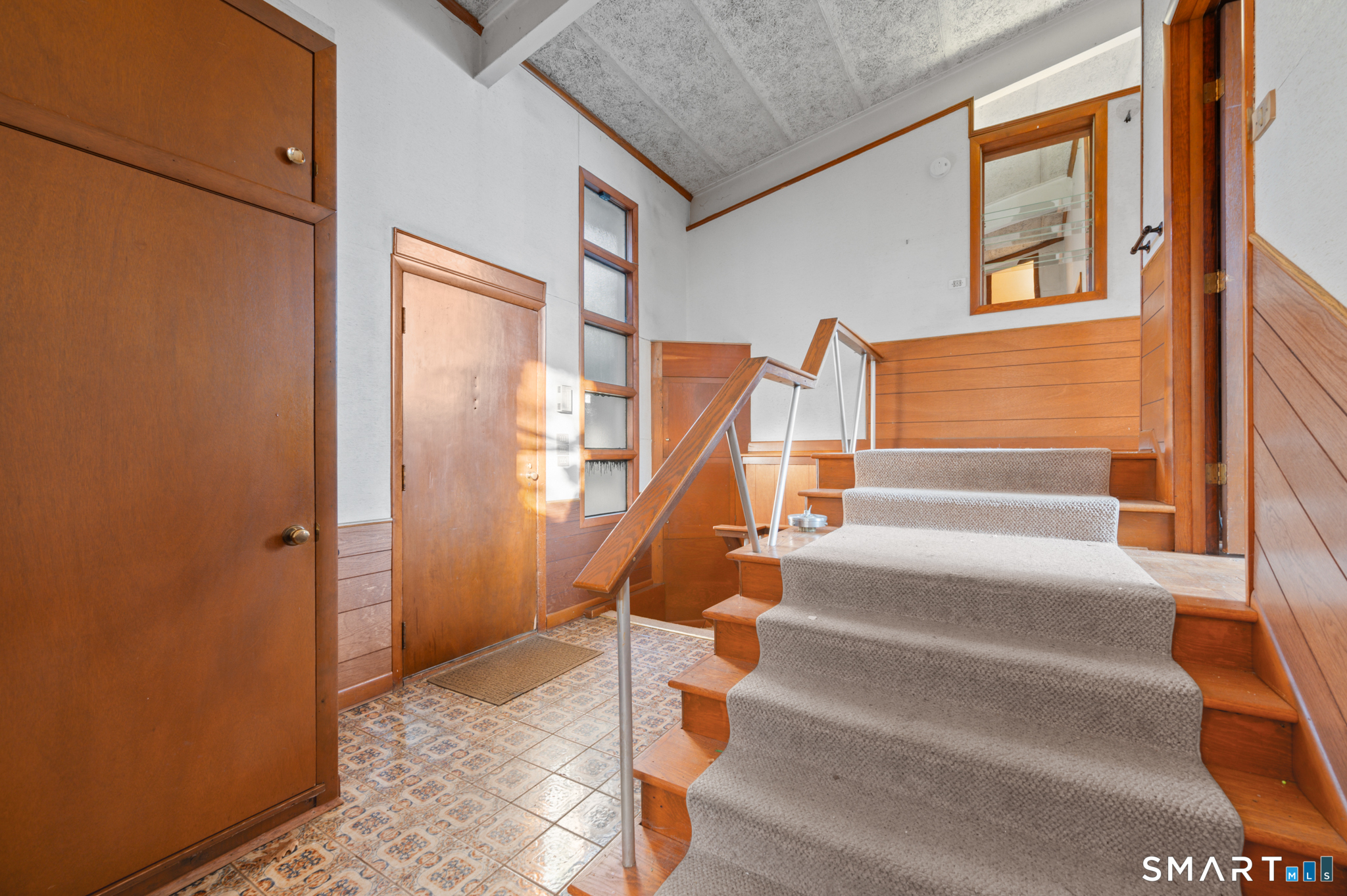 Homes for sale in Andover, CT | 59 School Rd, Andover, CT 06232 | MLS# 24145543