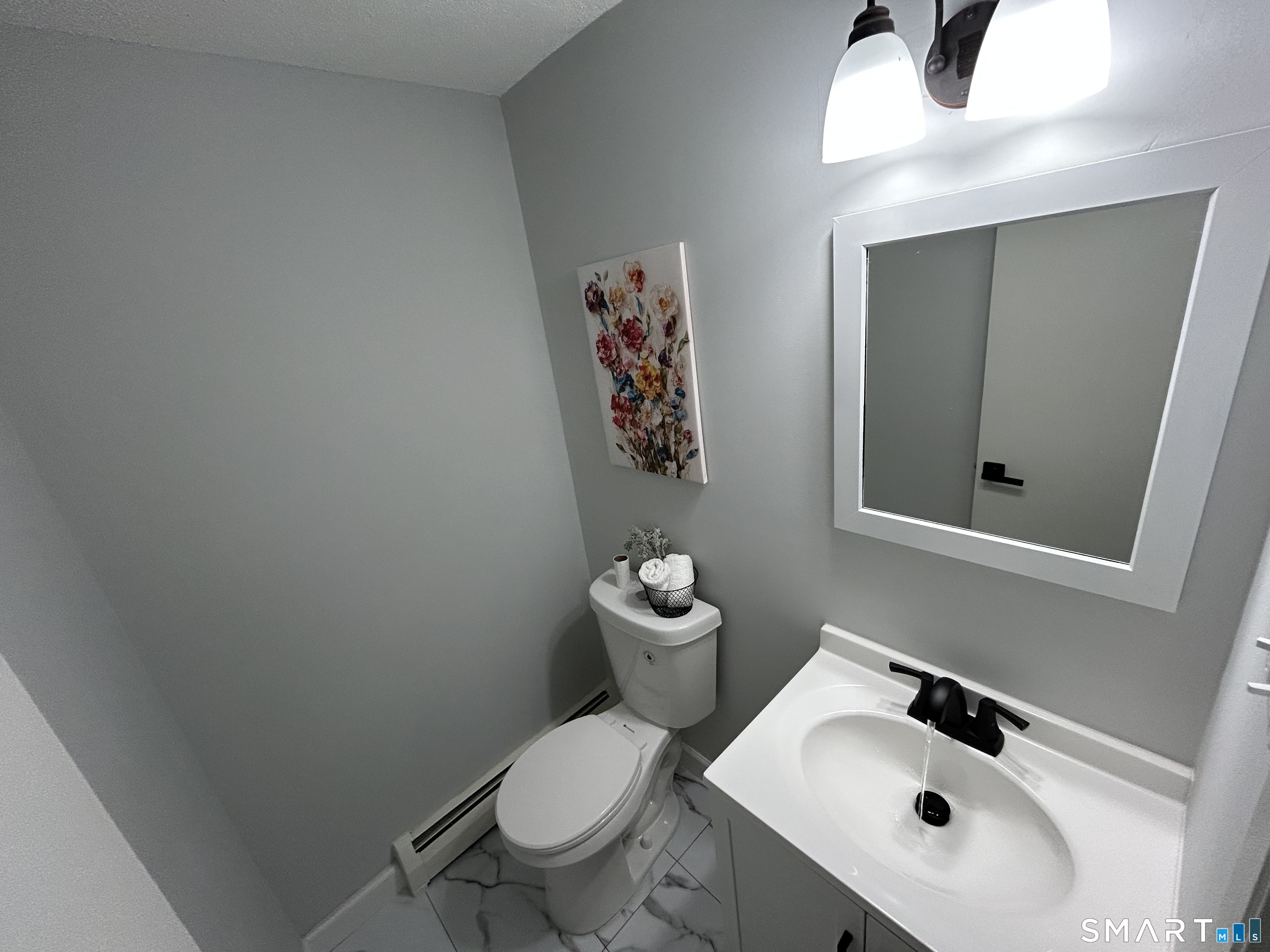 Homes for sale in Bloomfield, CT | 111 Sutton Pl #111, Bloomfield, CT 06002 | MLS# 24145516