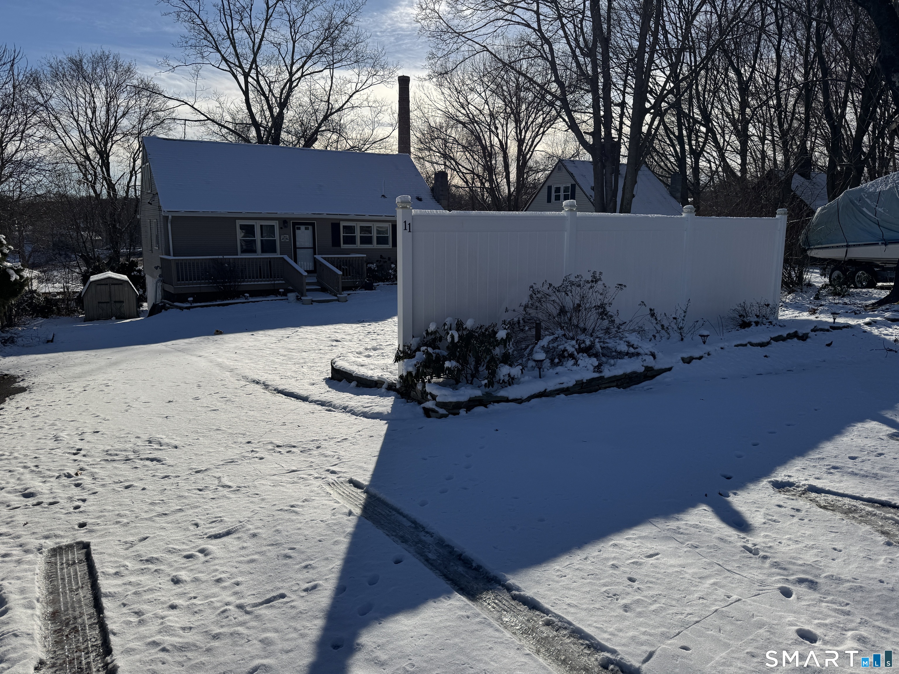 Homes for sale in Montville, CT | 11 Blumenthal Dr, Montville, CT 06382 | MLS# 24144509