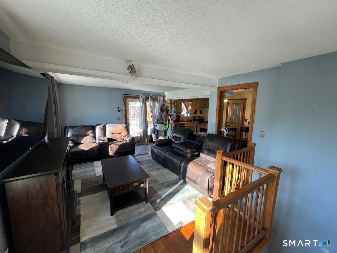 Photo 10 of 61 Tankerhoosen Road, Vernon, CT