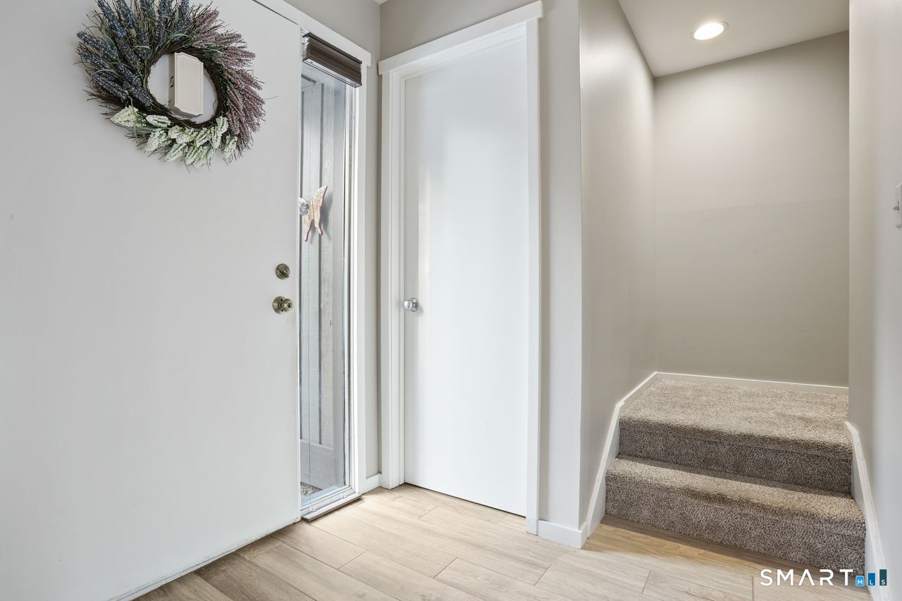 Homes for sale in Southbury, CT | 331 Heritage Vlg #E, Southbury, CT 06488 | MLS# 24143592