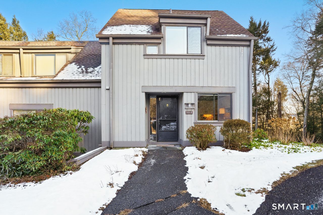 Homes for sale in Southbury, CT | 331 Heritage Vlg #E, Southbury, CT 06488 | MLS# 24143592