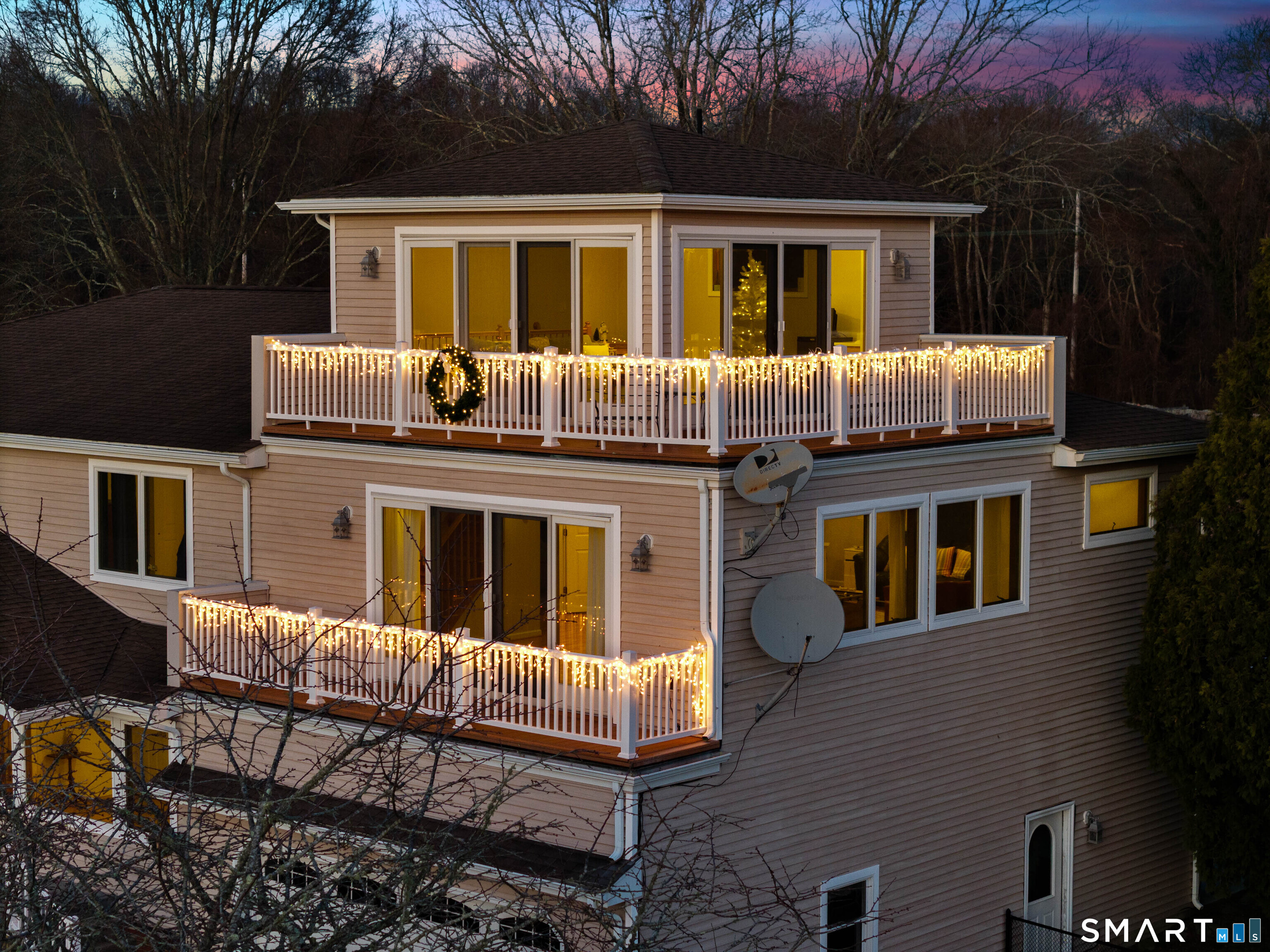 Homes for sale in Groton, CT | 224 Neptune Dr, Groton, CT 06340 | MLS# 24102760