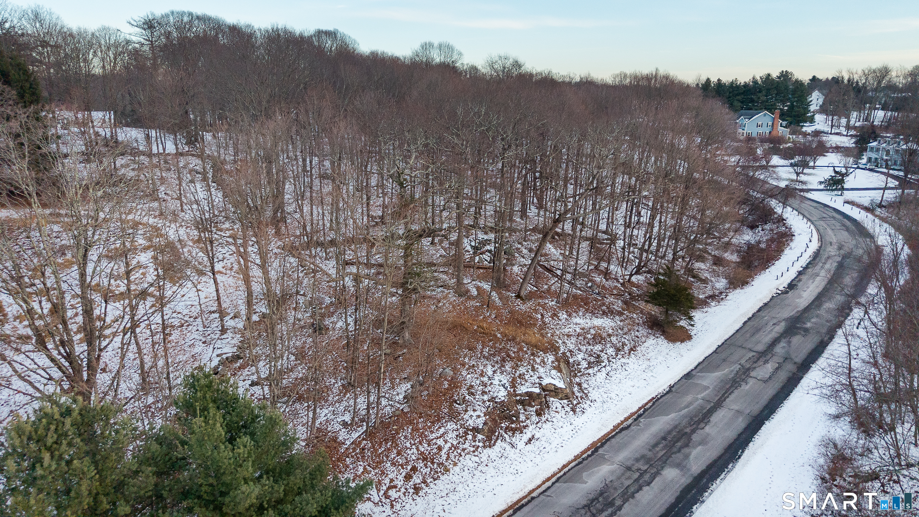 Homes for sale in Newtown, CT | 5 Ashford Ln, Newtown, CT 06470 | MLS# 24145604