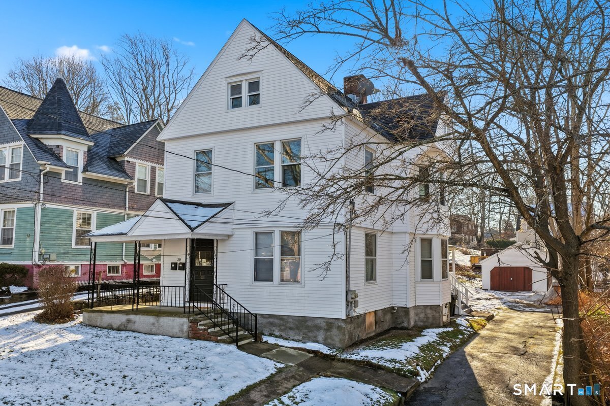 Homes for sale in Norwich, CT | 39 Greene Ave, Norwich, CT 06360 | MLS# 24145074