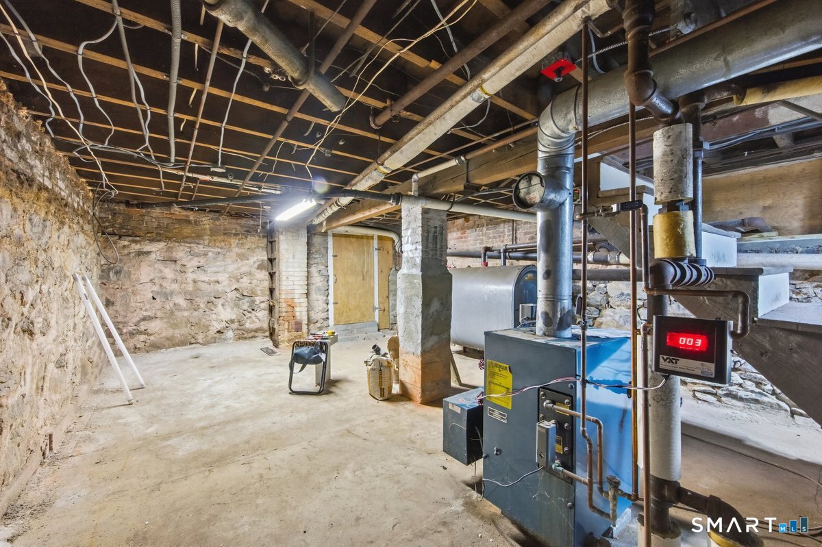 Homes for sale in Norwich, CT | 39 Greene Ave, Norwich, CT 06360 | MLS# 24145074