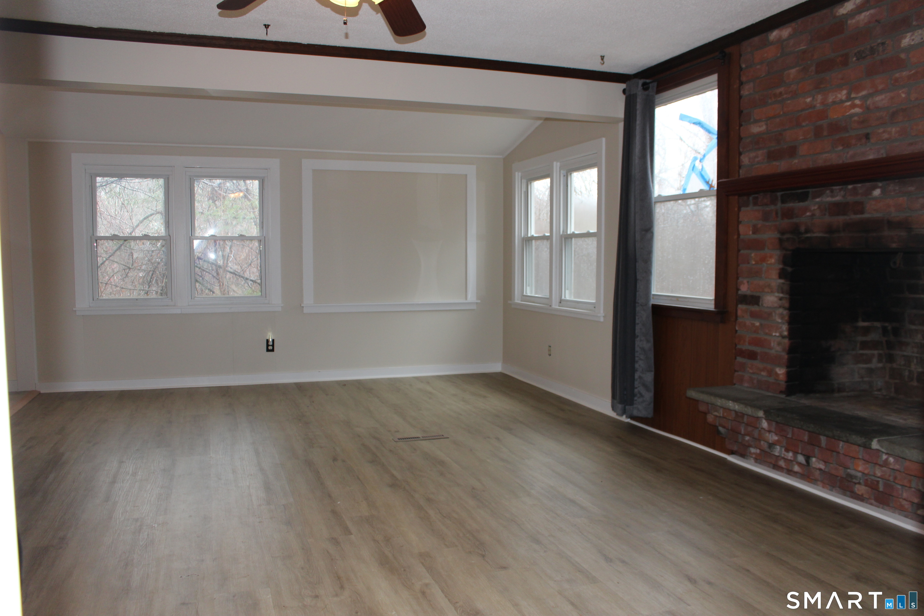 Photo 5 of 38 Covey Road, Burlington, CT