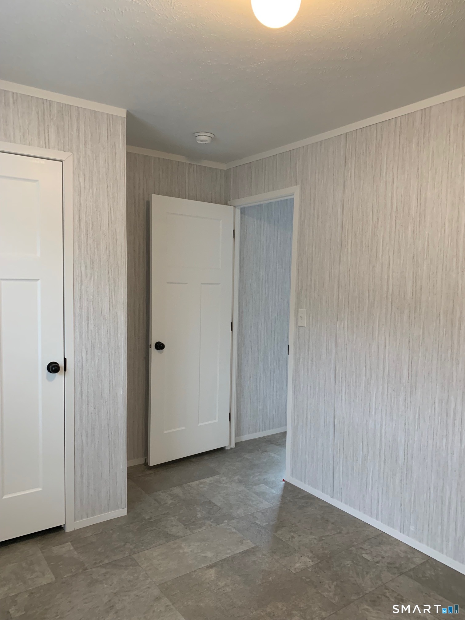 Homes for sale in Meriden, CT | 1950 N Broad St #APT 27, Meriden, CT 06450 | MLS# 24145624