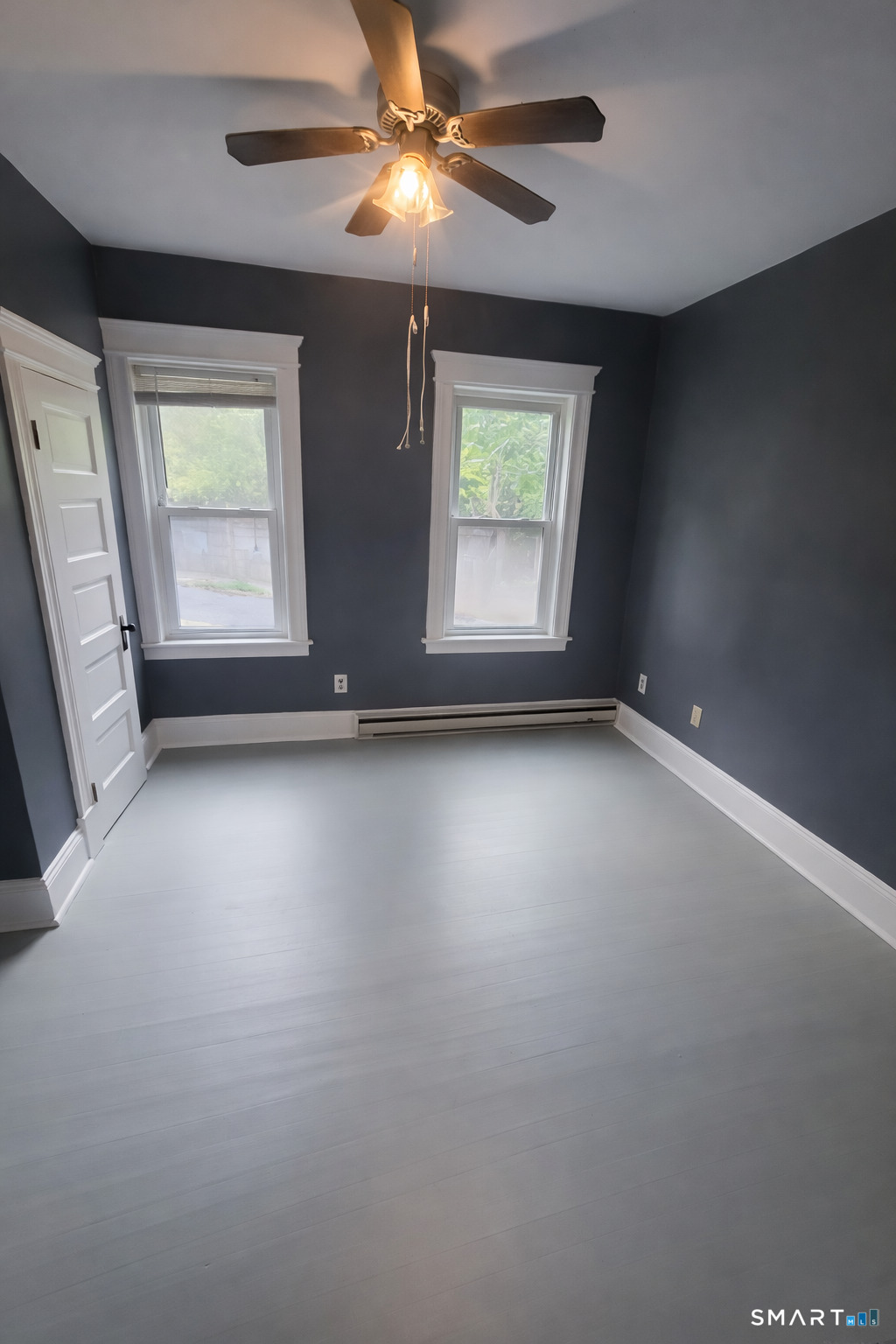 Photo 3 of 155 Congress Avenue, Waterbury, CT