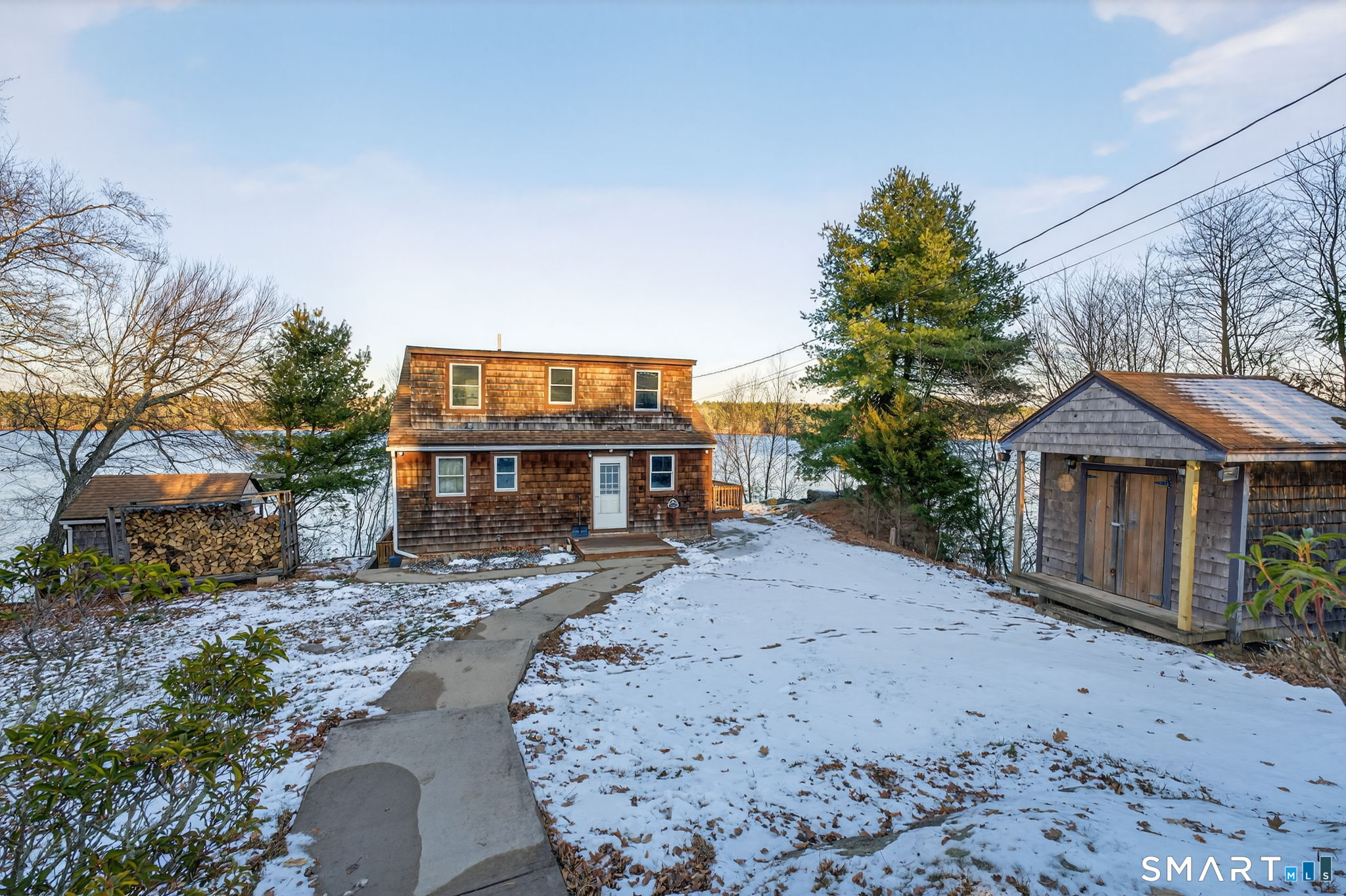 Homes for sale in Voluntown, CT | 30 Beach View Rd Ext, Voluntown, CT 06384 | MLS# 24145650