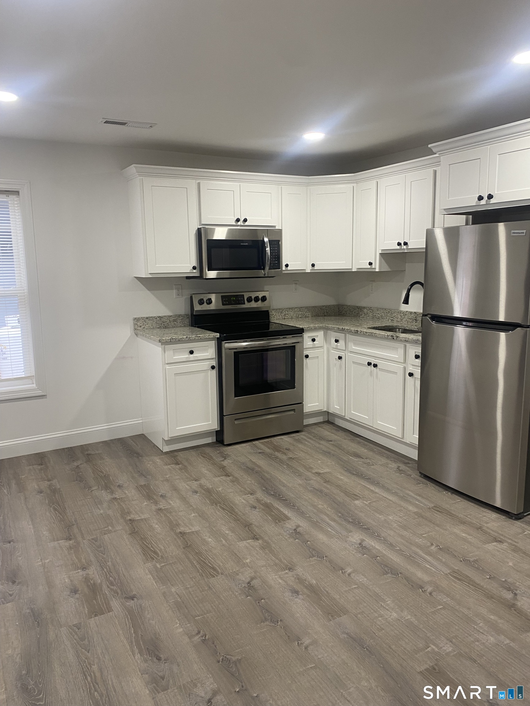 Photo 3 of 13 Railroad Avenue, Beacon Falls, CT