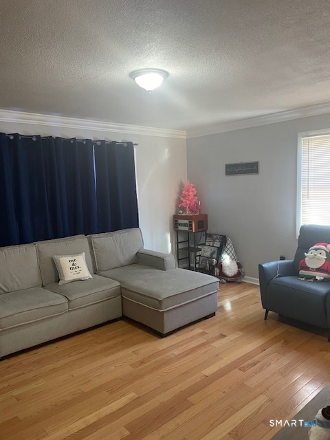 Homes for sale in Waterbury, CT | 92 Glenstone Rd, Waterbury, CT 06705 | MLS# 24145652