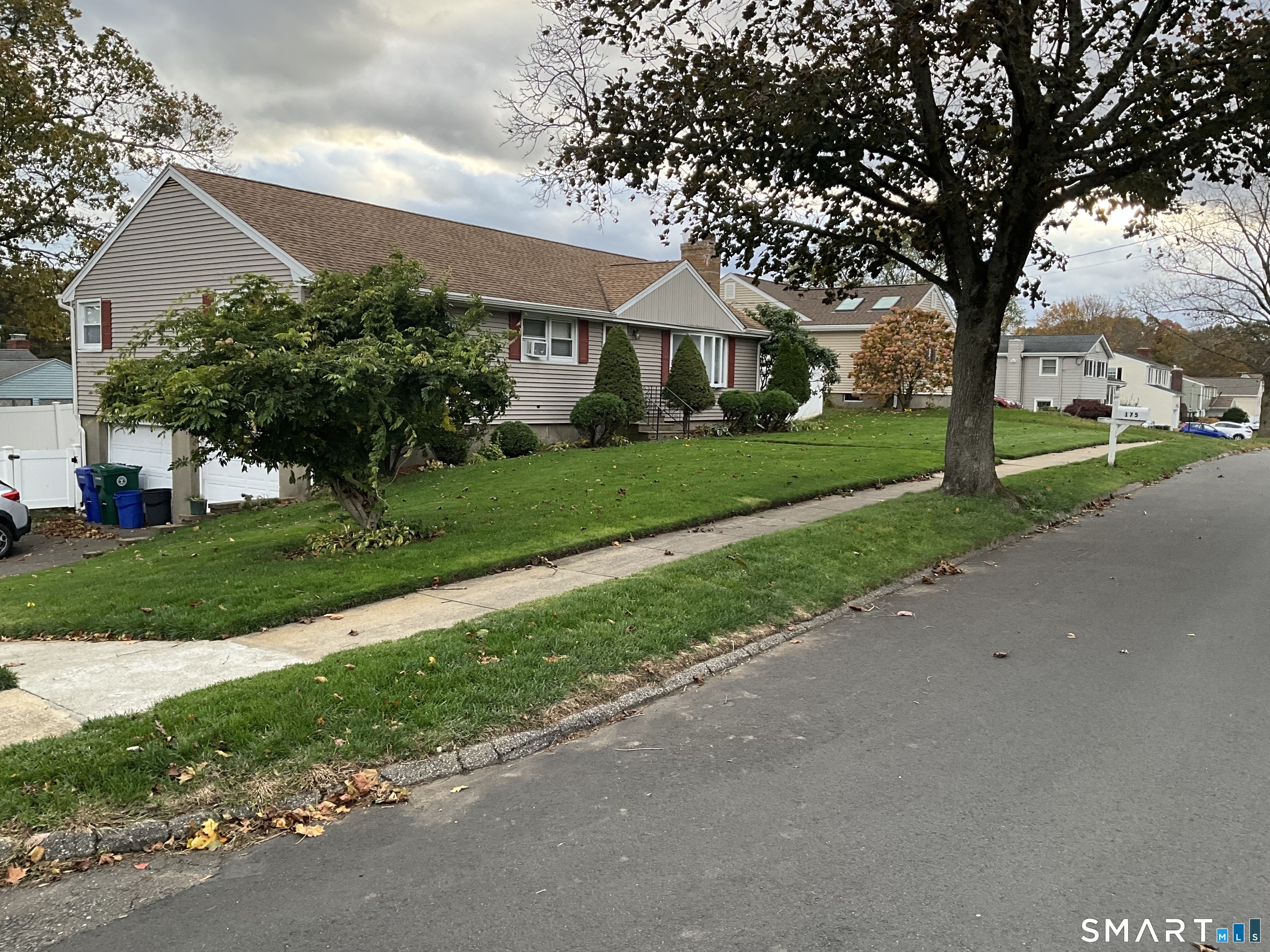 175 Post Oak, Stratford, 06614, 3 Bedrooms Bedrooms, 0 ,1 BathroomBathrooms,Single Family For Sale,For Sale,Post Oak,0,24141850