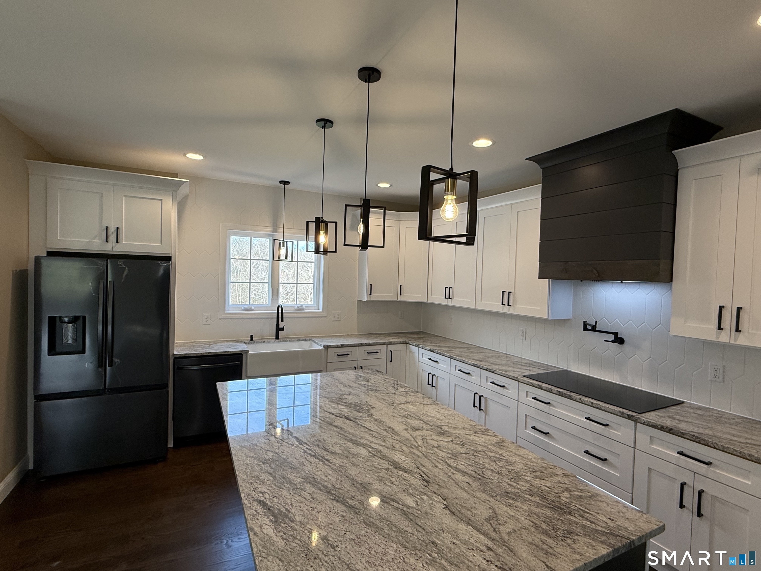 Homes for sale in East Hampton, CT | 117 Colchester Ave, East Hampton, CT 06424 | MLS# 24144579