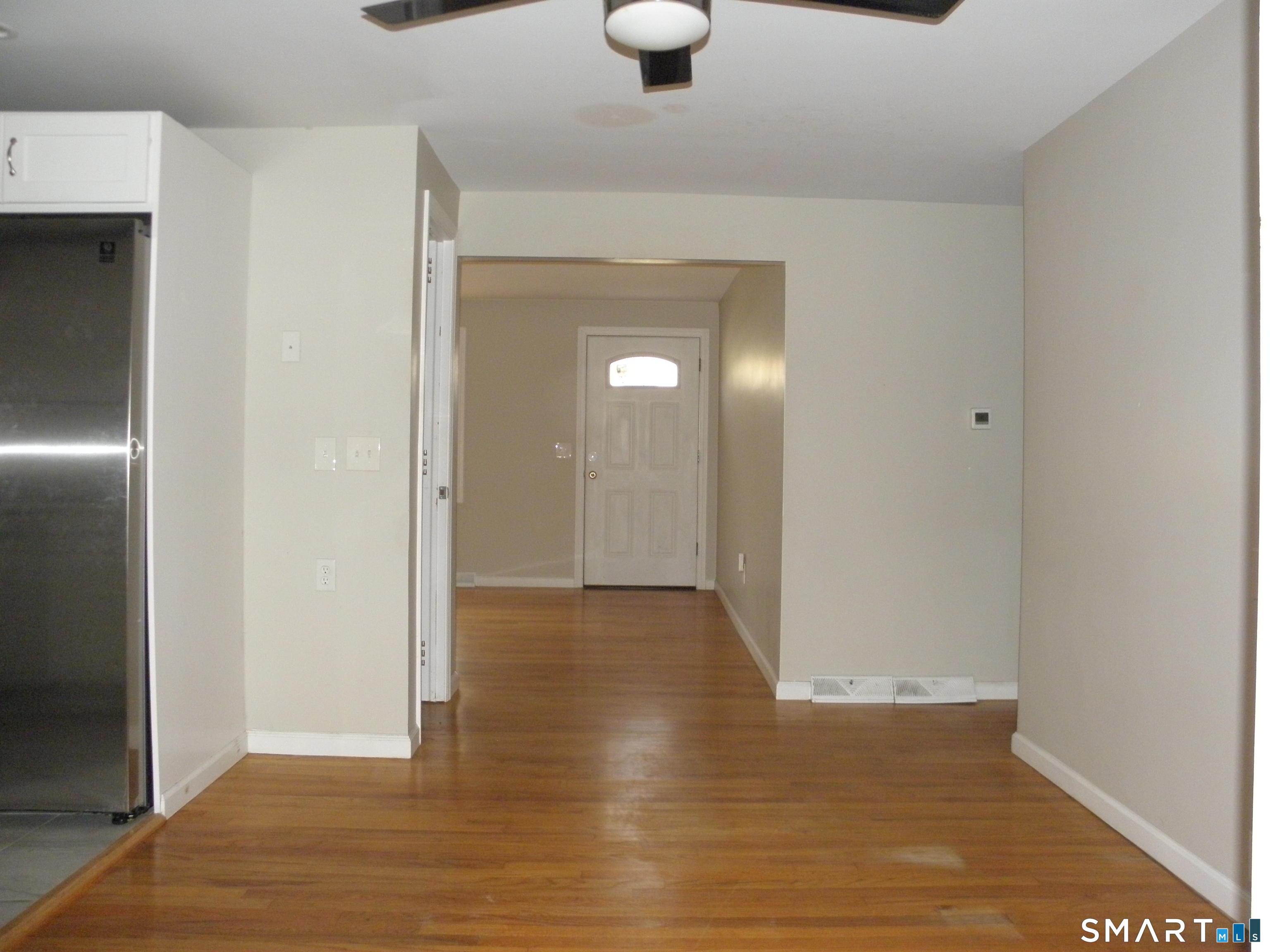 Homes for sale in Montville, CT | 20 Florida Dr, Montville, CT 06370 | MLS# 24145685