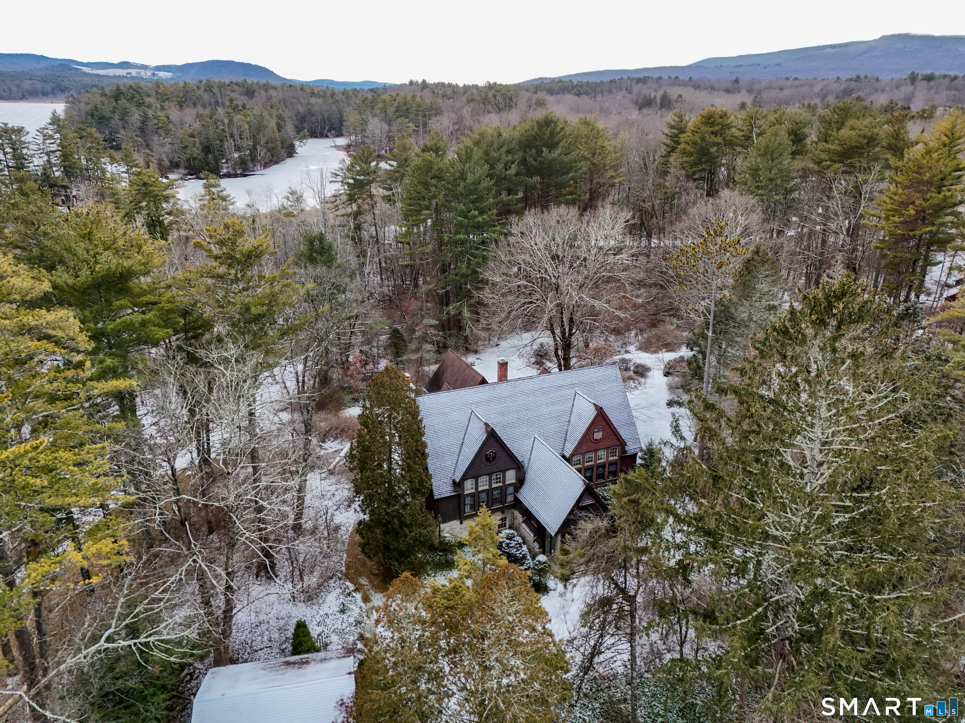 Homes for sale in Salisbury, CT | 552 Twin Lakes Rd, Salisbury, CT 06068 | MLS# 24145140