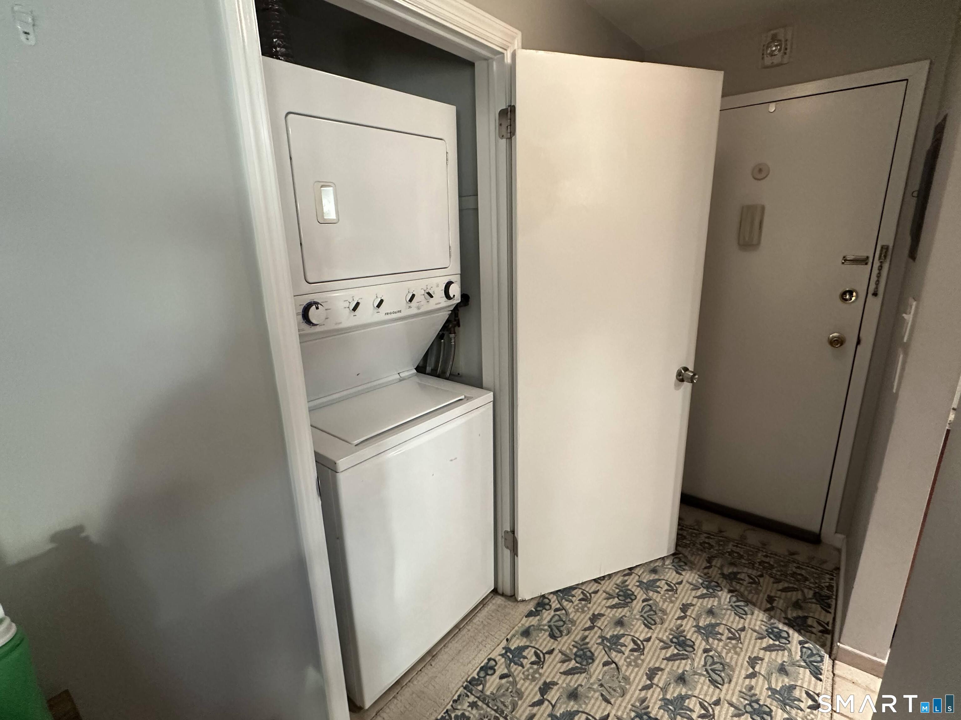 Homes for sale in Norwalk, CT | 1 Linden St #APT A-9, Norwalk, CT 06851 | MLS# 24145682