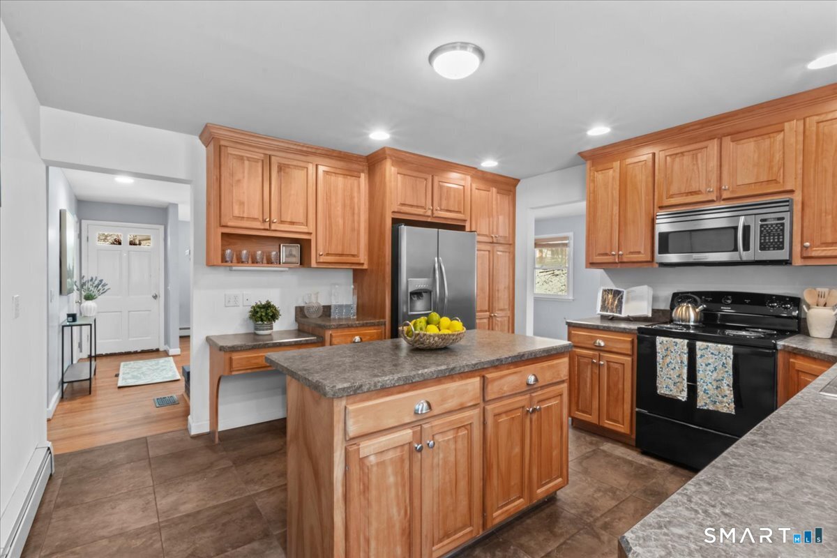 Photo 10 of 9 Seymour Road, East Granby, CT