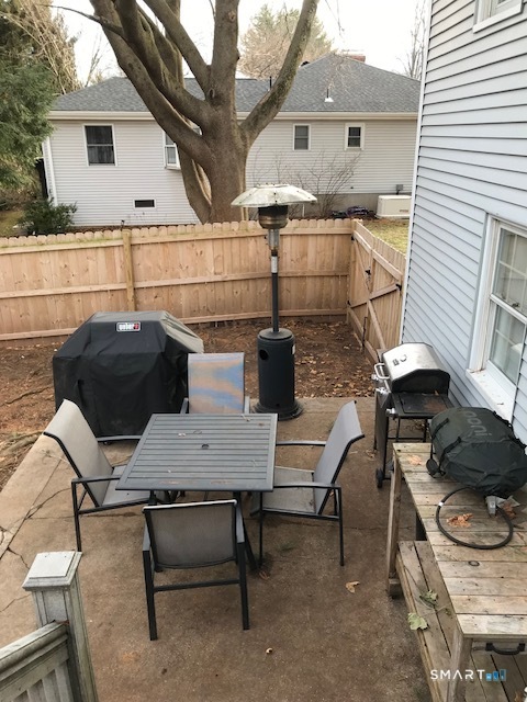 Photo 28 of 14 Ivy Lane, Wethersfield, CT