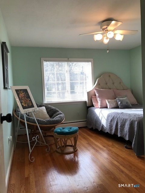 Photo 24 of 14 Ivy Lane, Wethersfield, CT