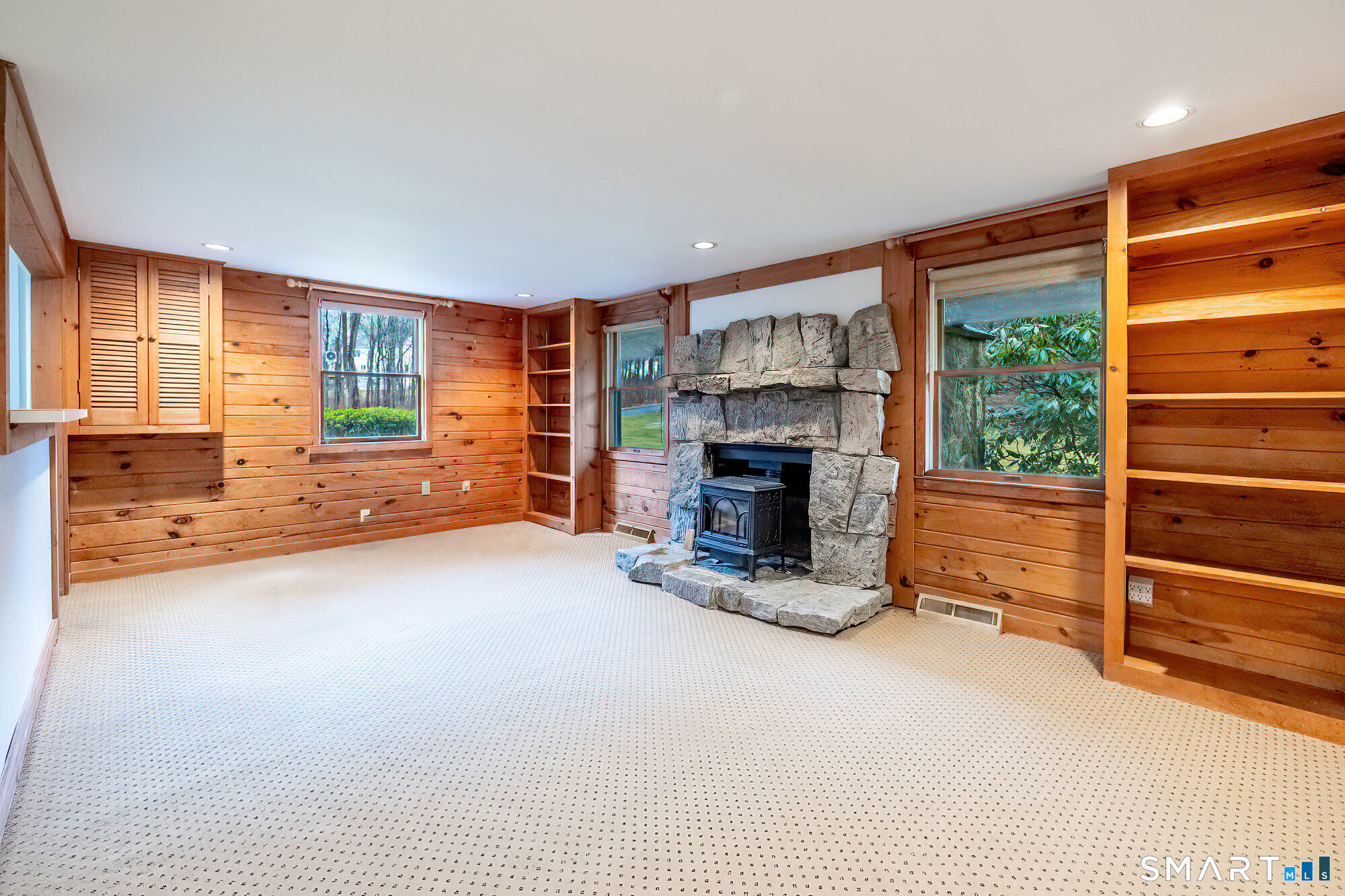 Photo 4 of 1 Long Wall Road, Redding, CT