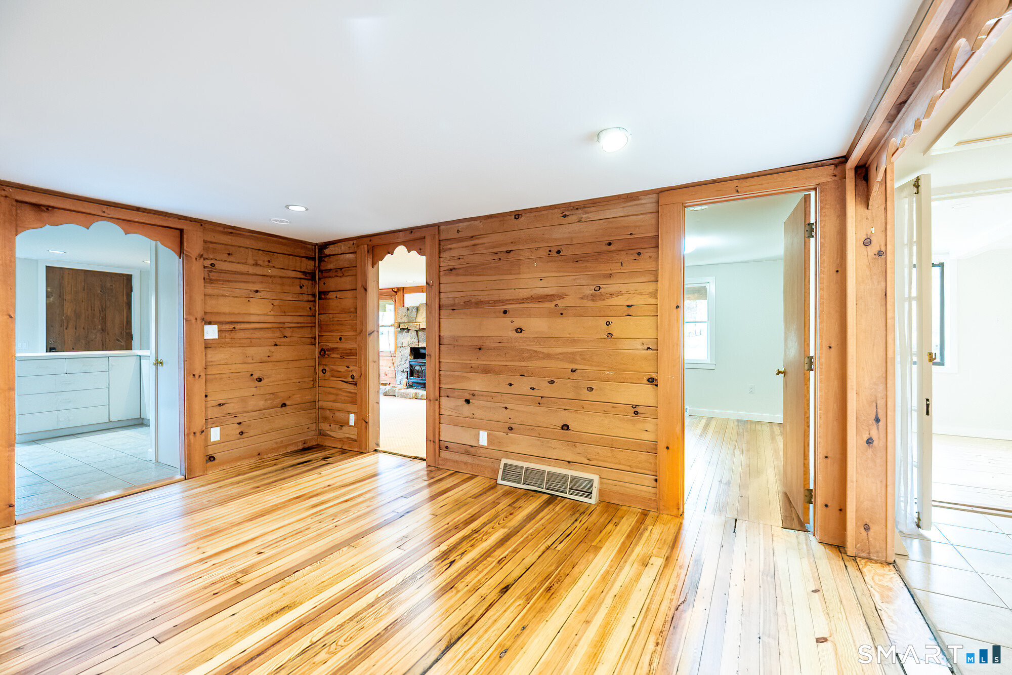 Photo 12 of 1 Long Wall Road, Redding, CT