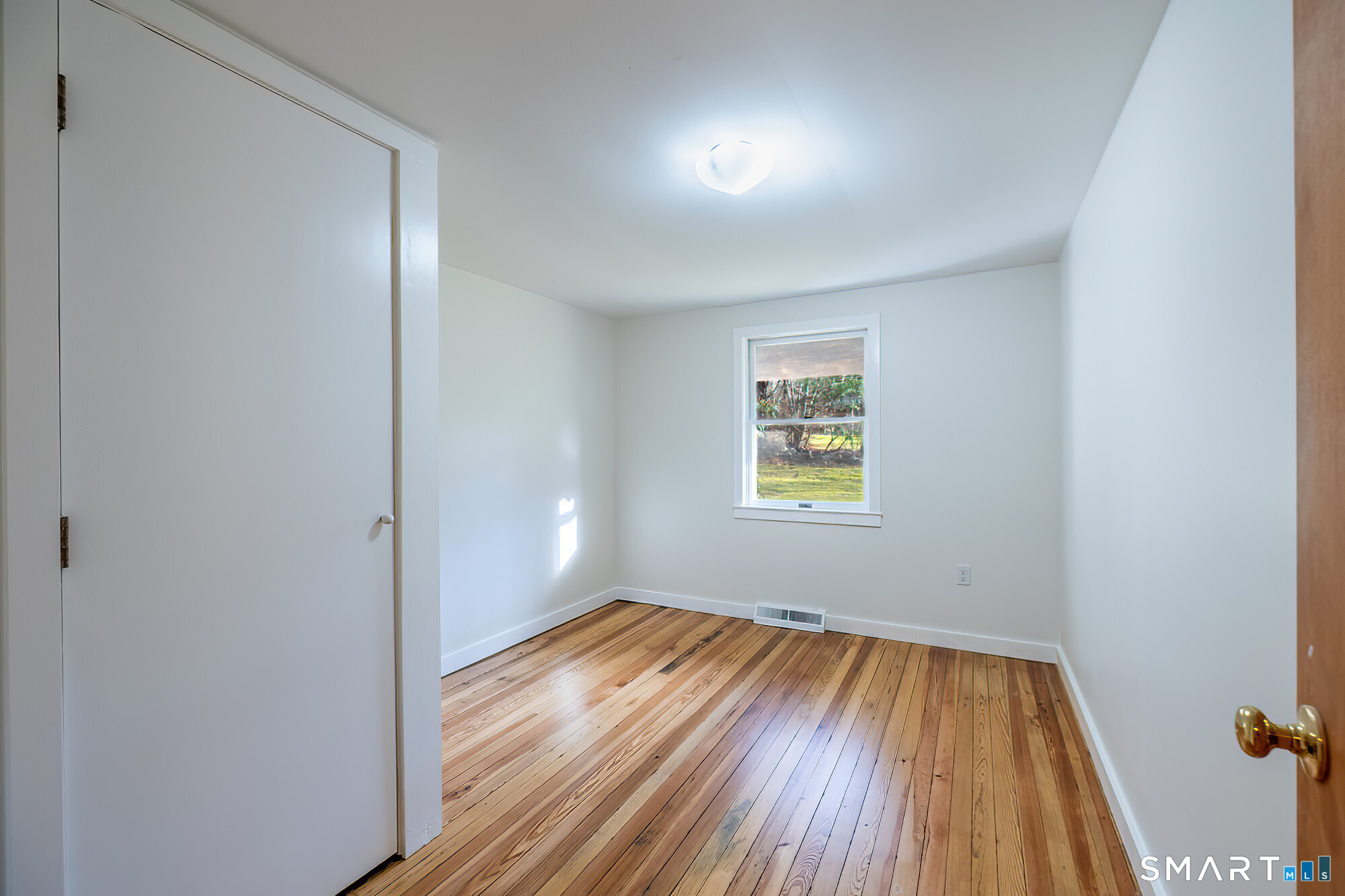 Photo 18 of 1 Long Wall Road, Redding, CT