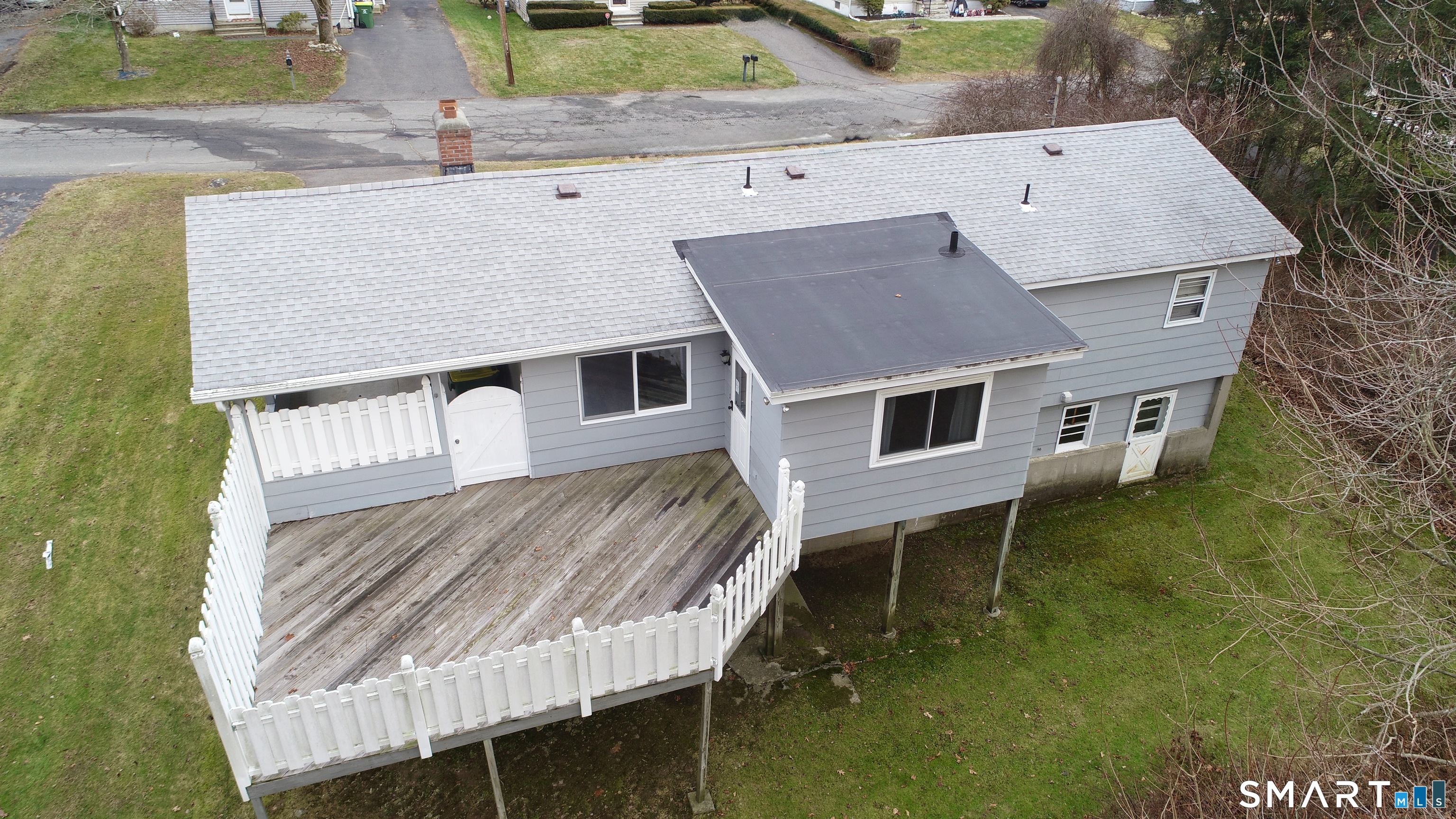 Homes for sale in Waterbury, CT | 245 Chestnut Hill Ave, Waterbury, CT 06704 | MLS# 24145731