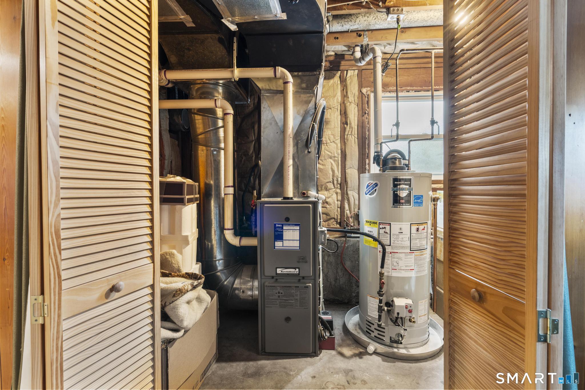 Homes for sale in Newington, CT | 282 Hillcrest Ave, Newington, CT 06111 | MLS# 24145726