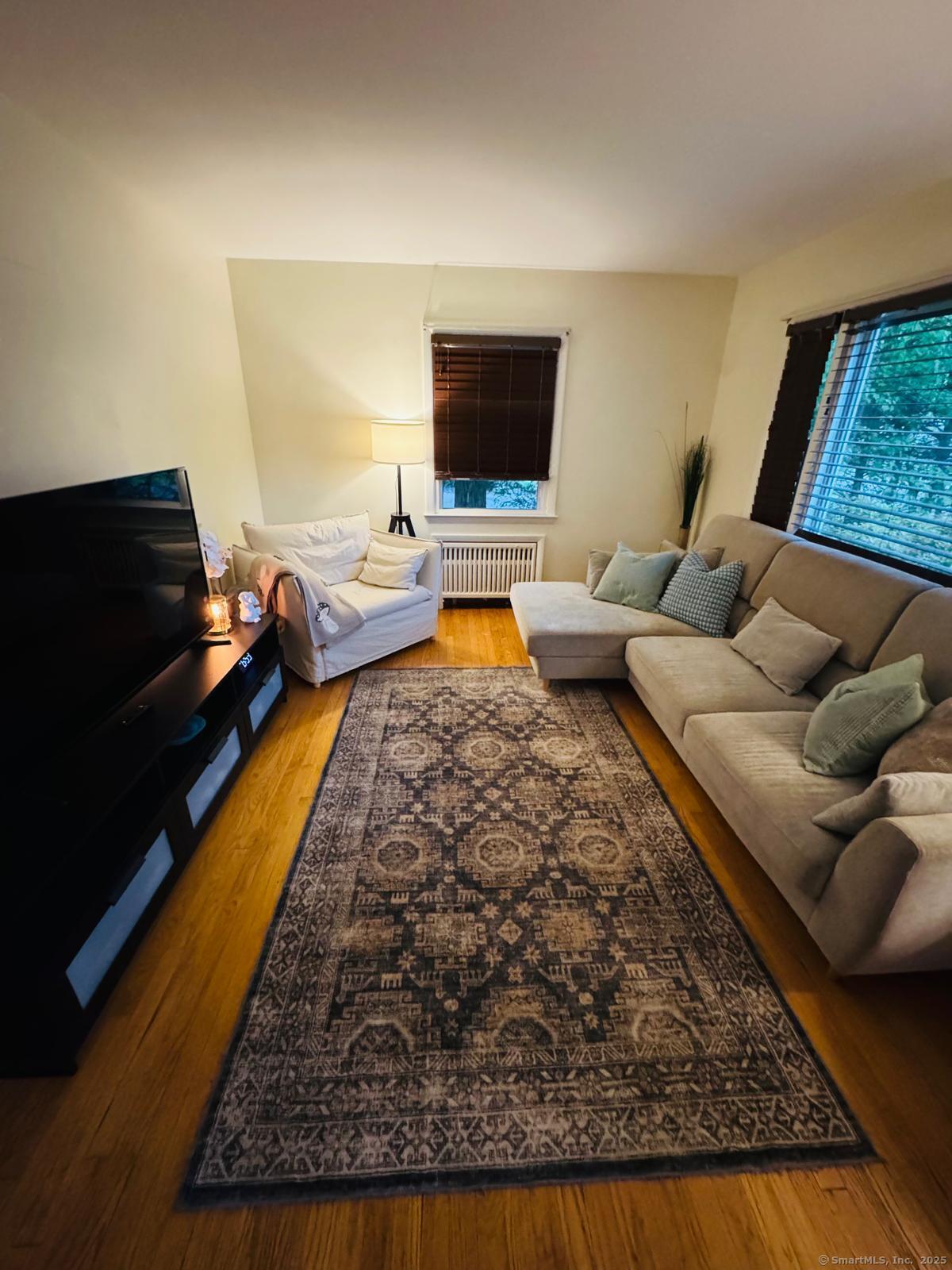 28 North Avenue photo 6