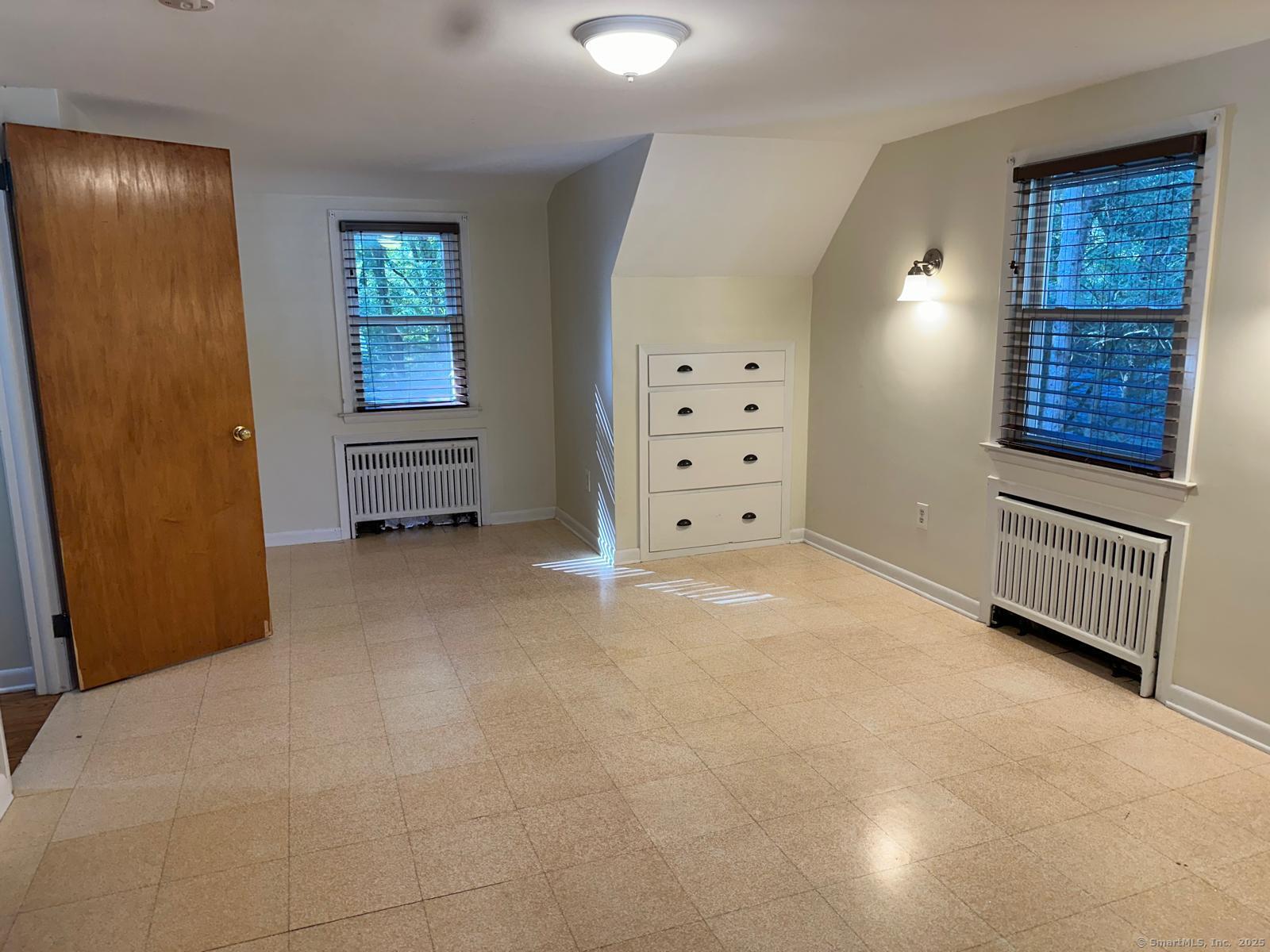 28 North Avenue photo 13