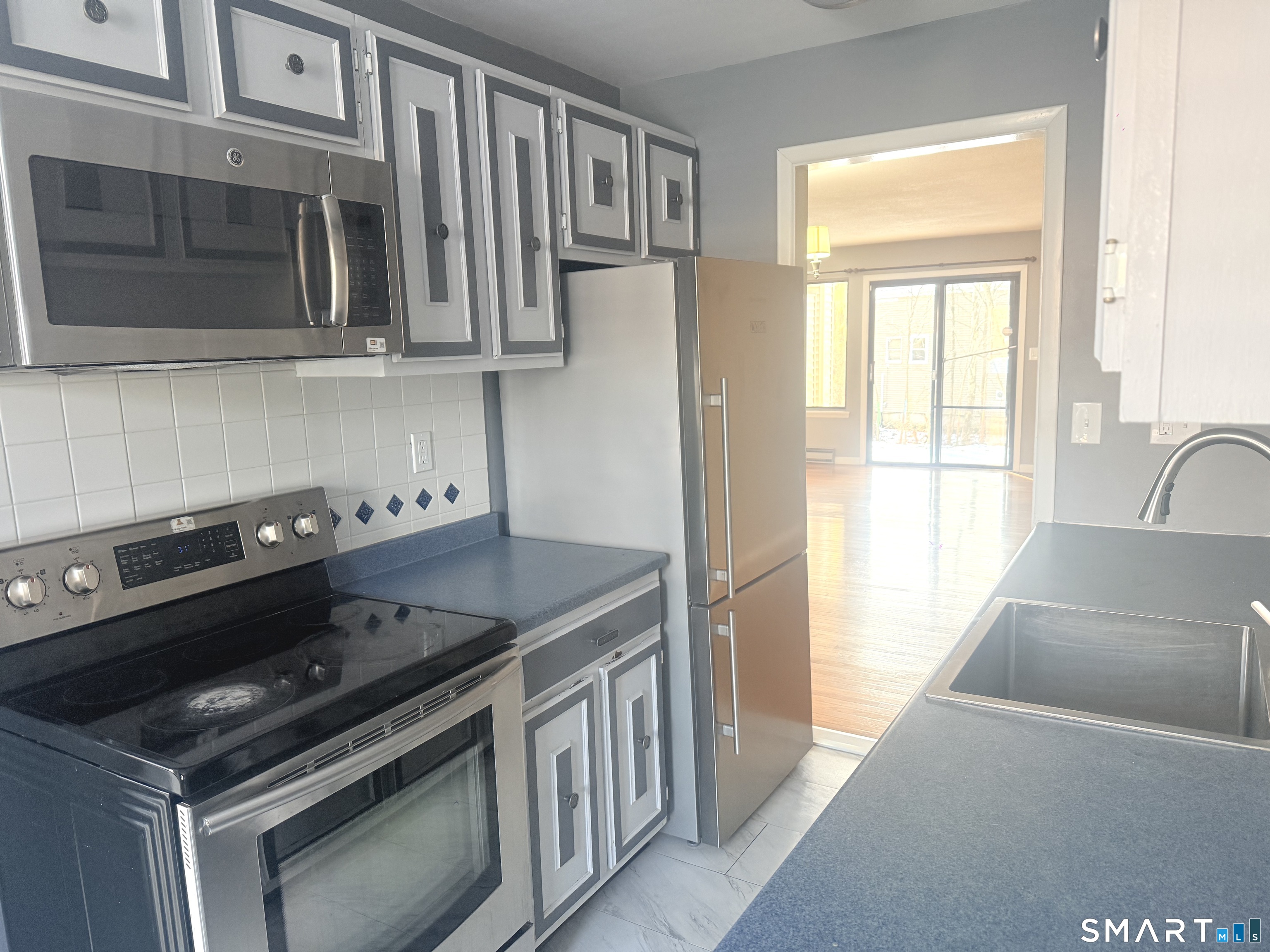 Homes for sale in Cromwell, CT | 45 Mountain Laurel Ct #45, Cromwell, CT 06416 | MLS# 24145753