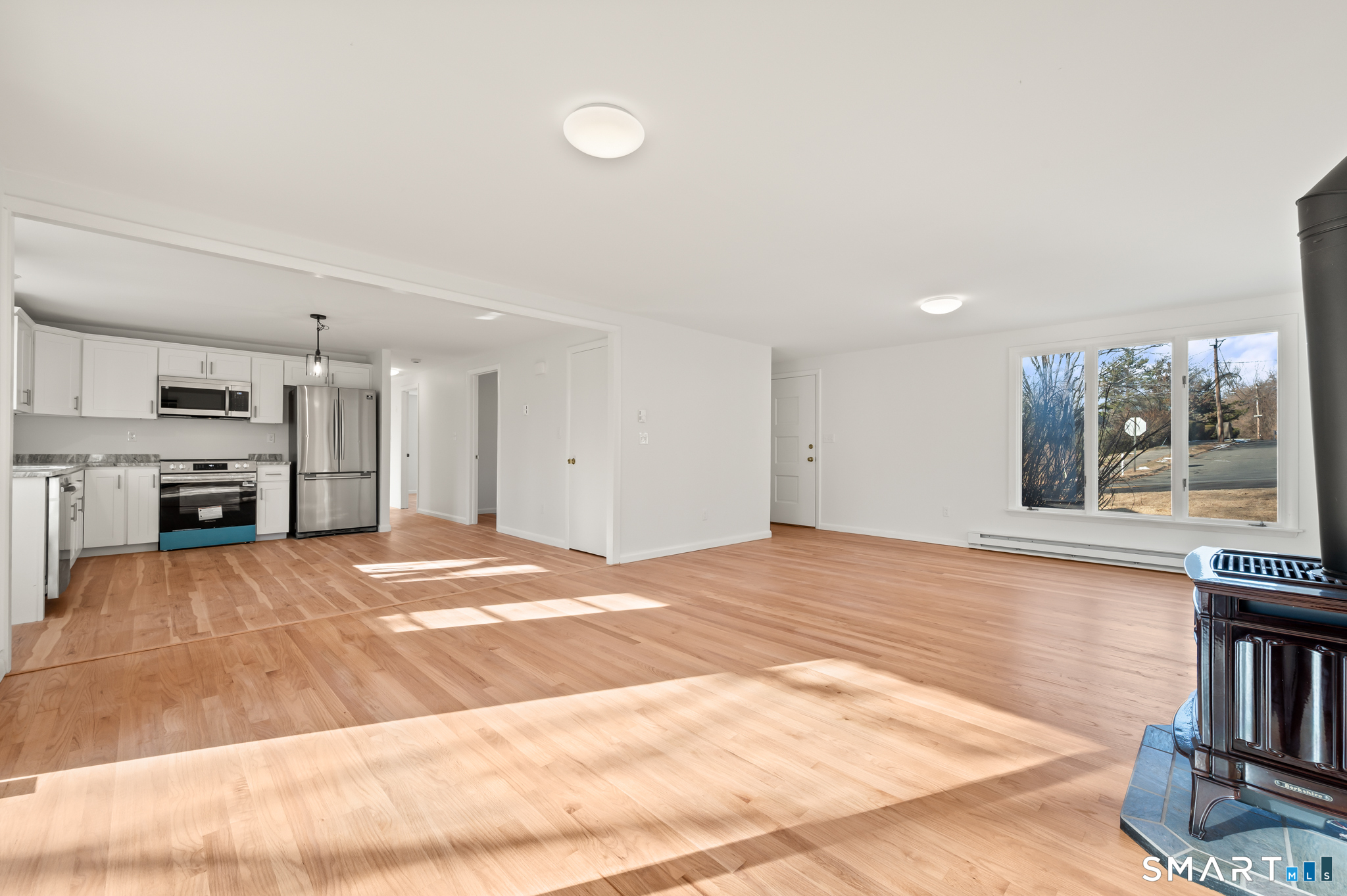 Homes for sale in Plainville, CT | 90 Pinnacle Rd, Plainville, CT 06062 | MLS# 24145430