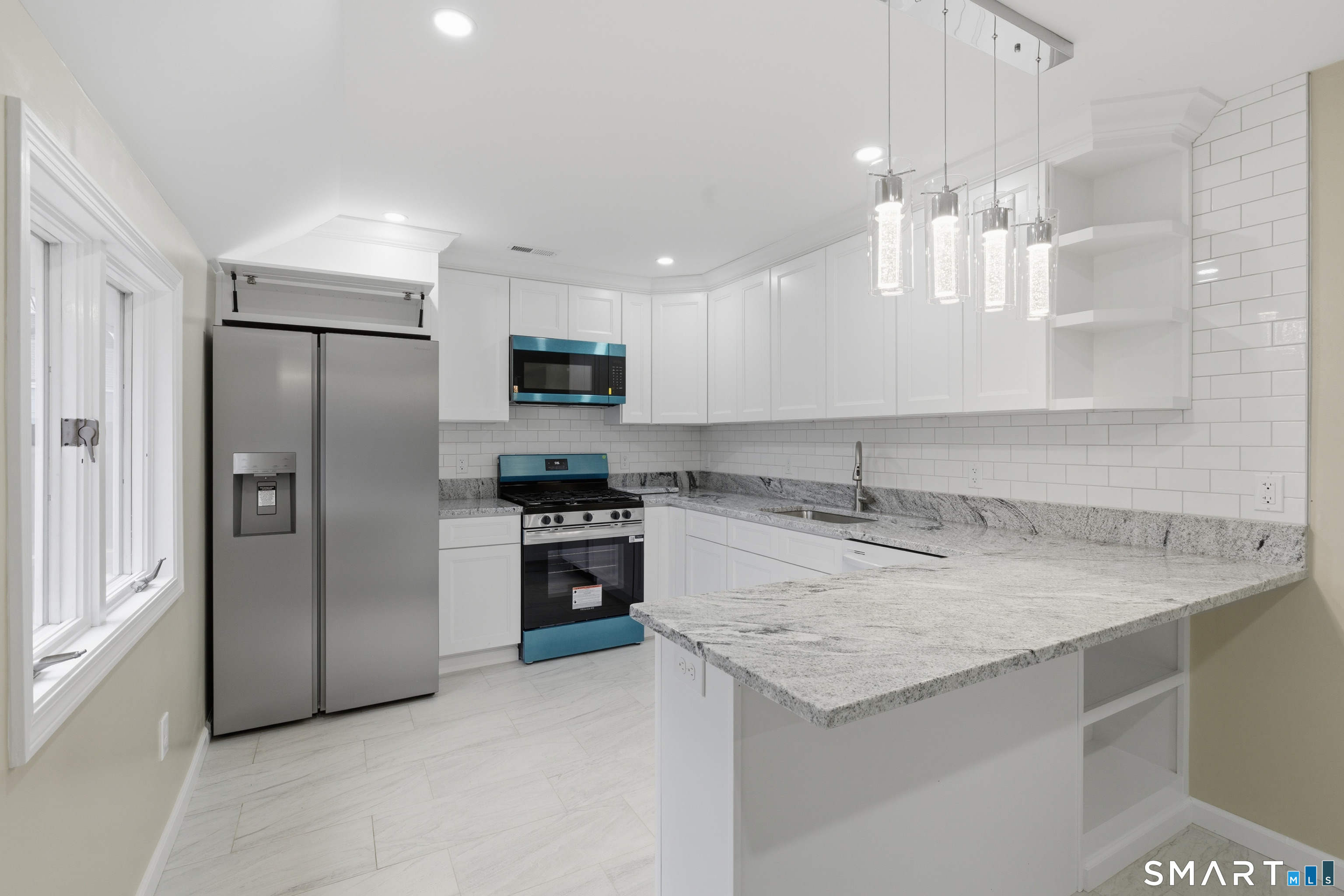 Homes for sale in Danbury, CT | 26 Crescent Dr, Danbury, CT 06810 | MLS# 24145765