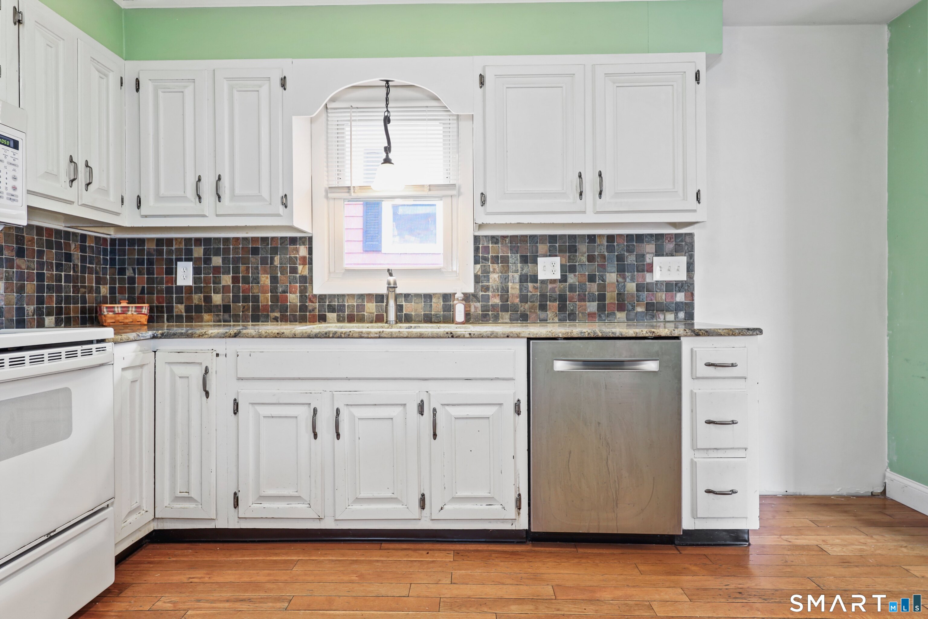 Photo 11 of 41 Quinn Street, Naugatuck, CT