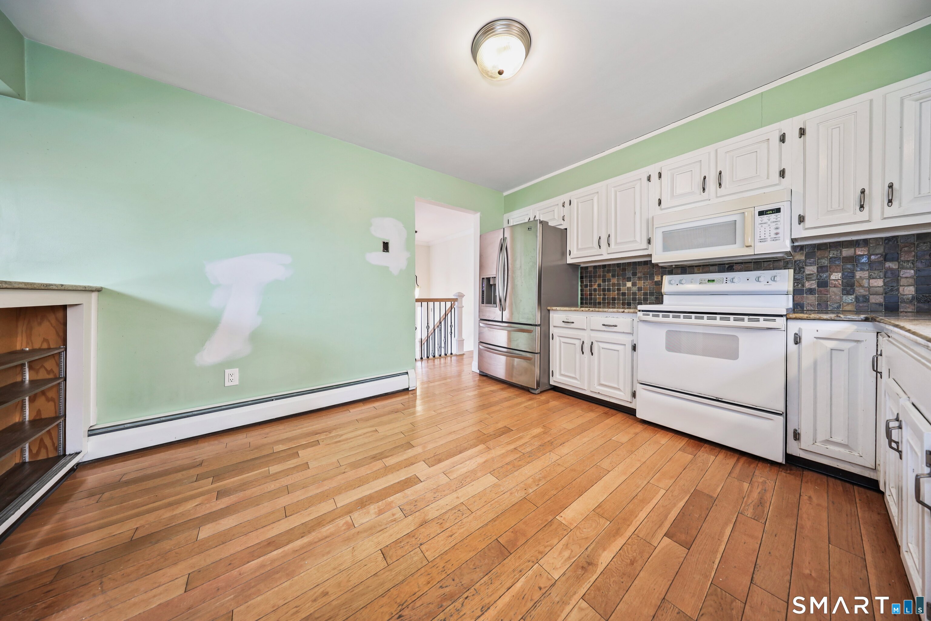 Photo 12 of 41 Quinn Street, Naugatuck, CT