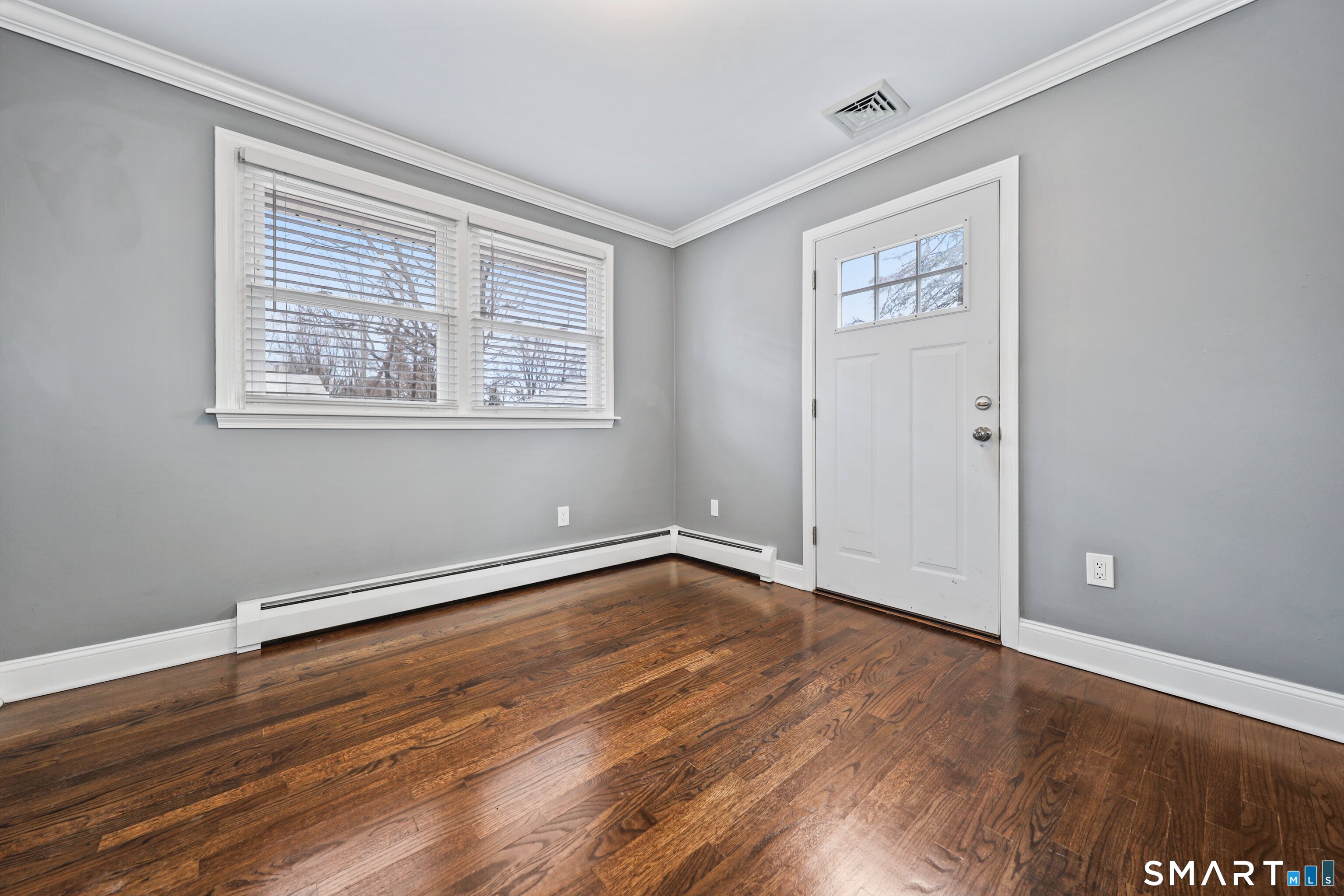 Photo 21 of 41 Quinn Street, Naugatuck, CT