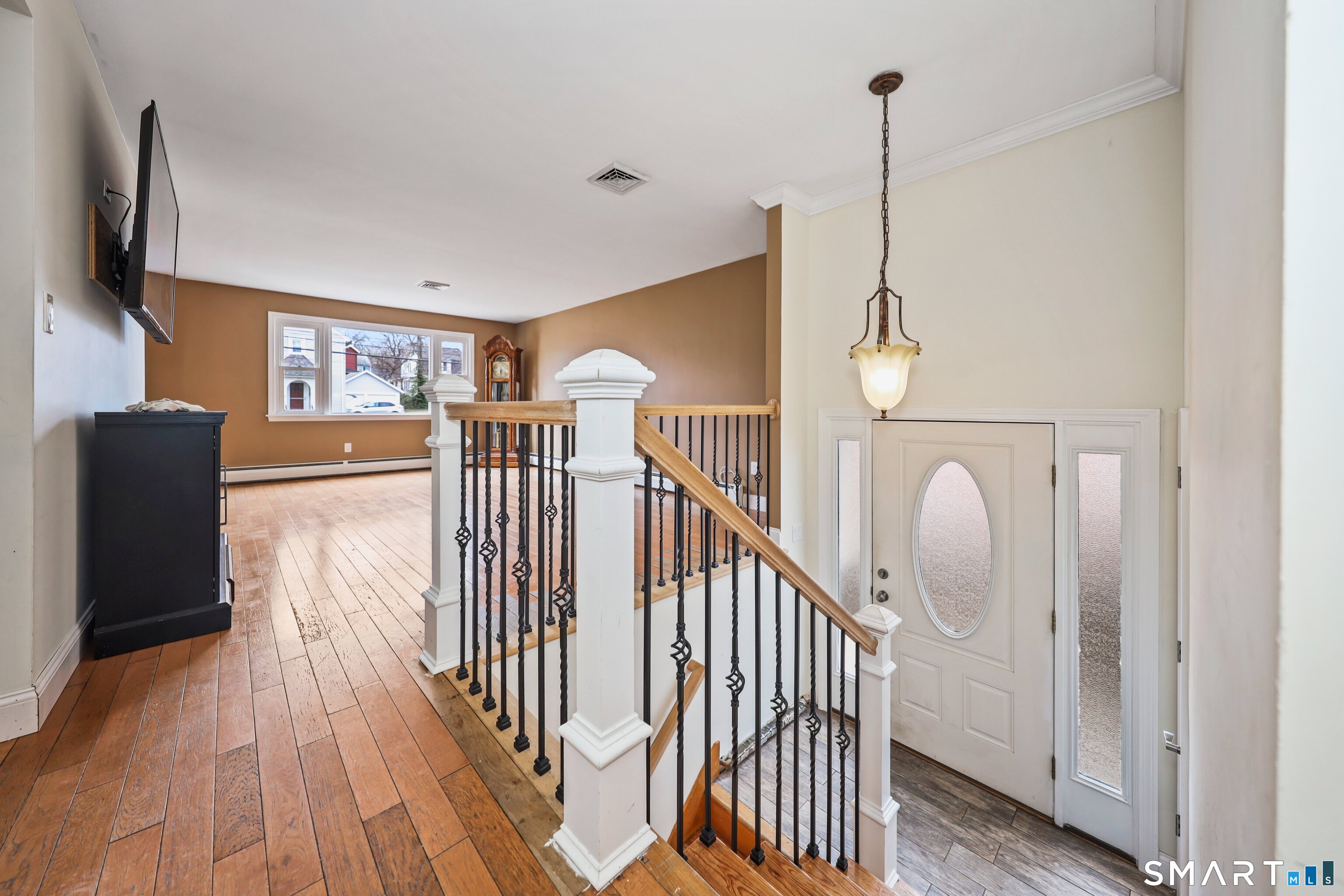 Photo 23 of 41 Quinn Street, Naugatuck, CT