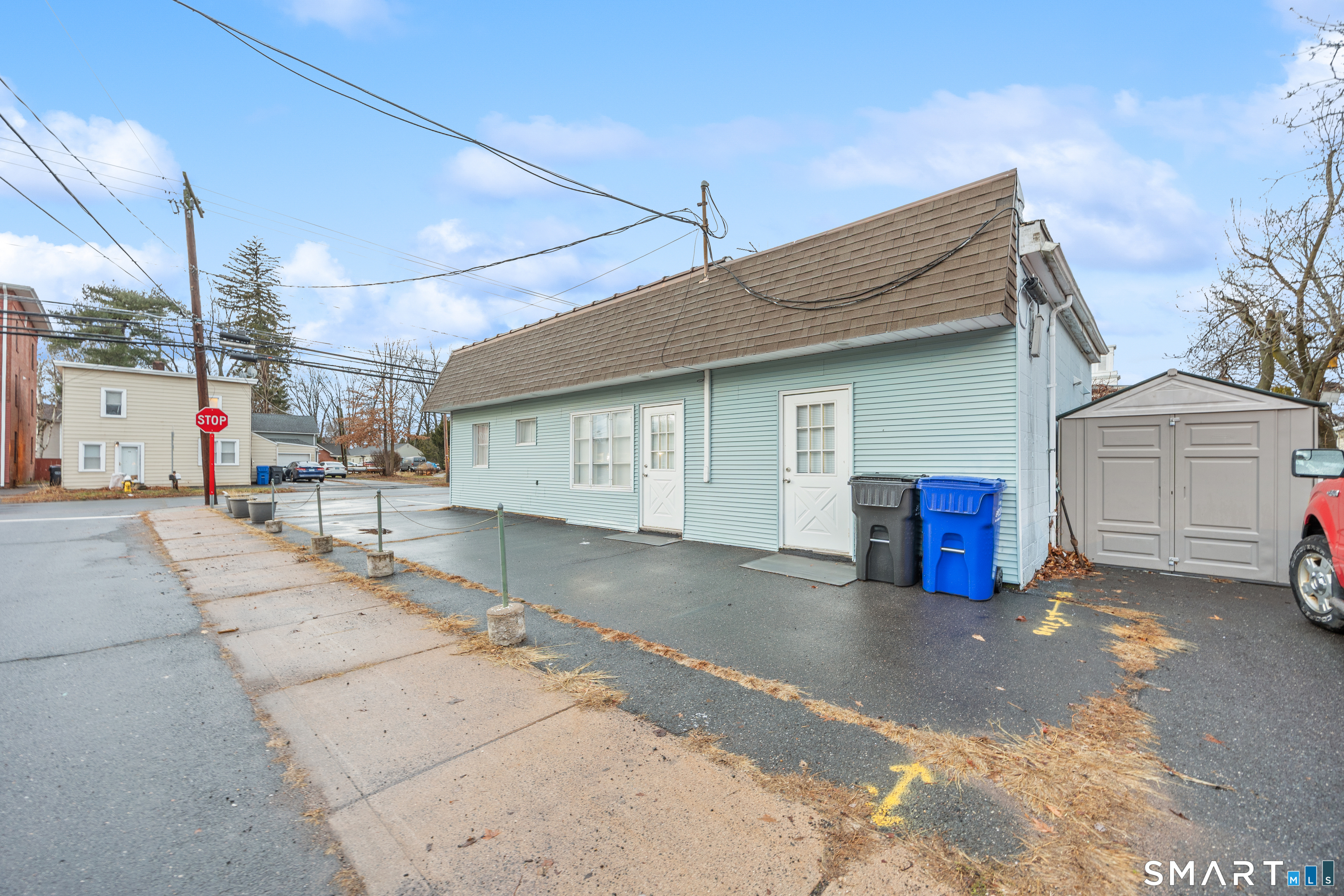 Homes for sale in East Windsor, CT | 122 Main St, East Windsor, CT 06088 | MLS# 24145621