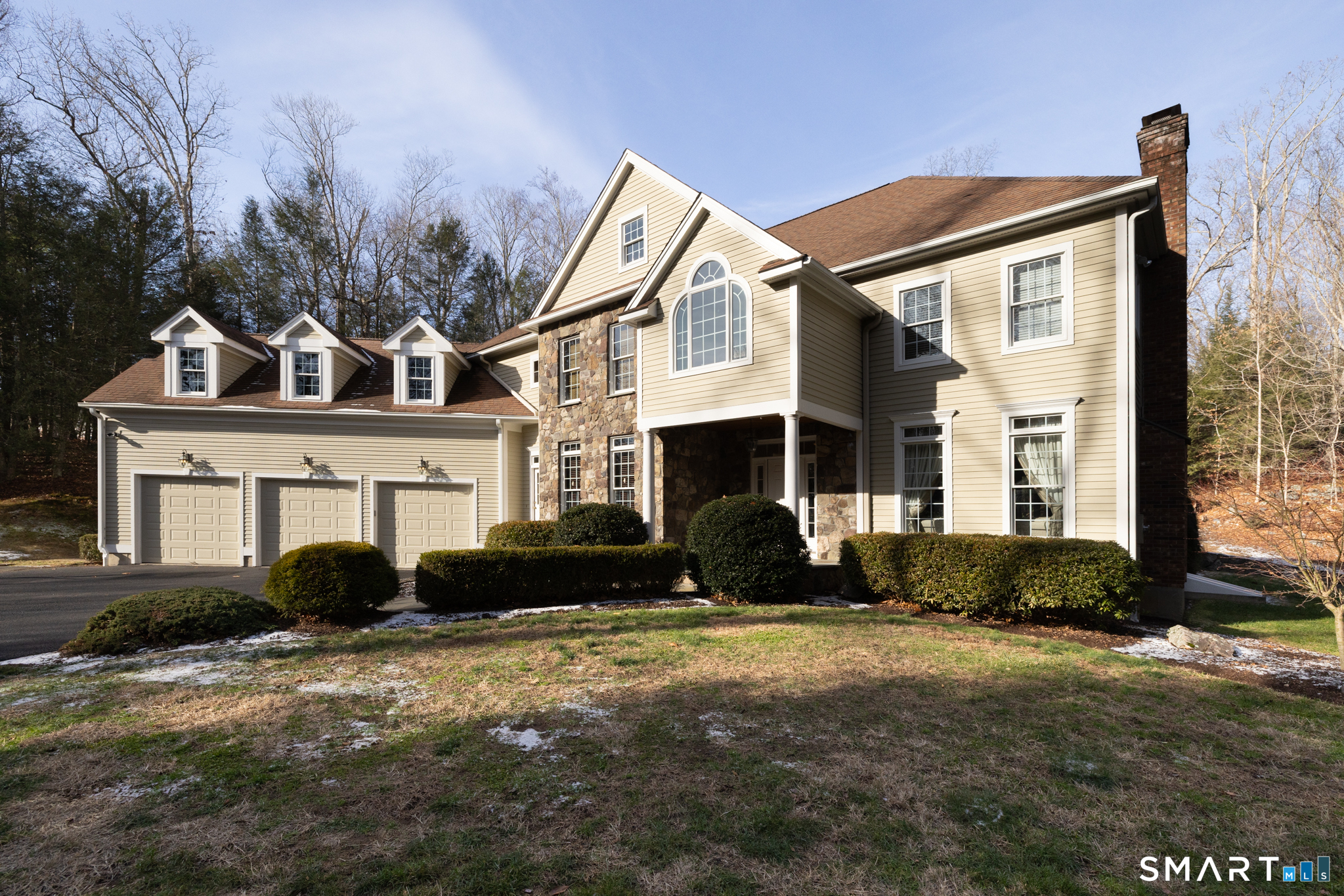 Photo 40 of 140 Lake Ridge Road, Southbury, CT