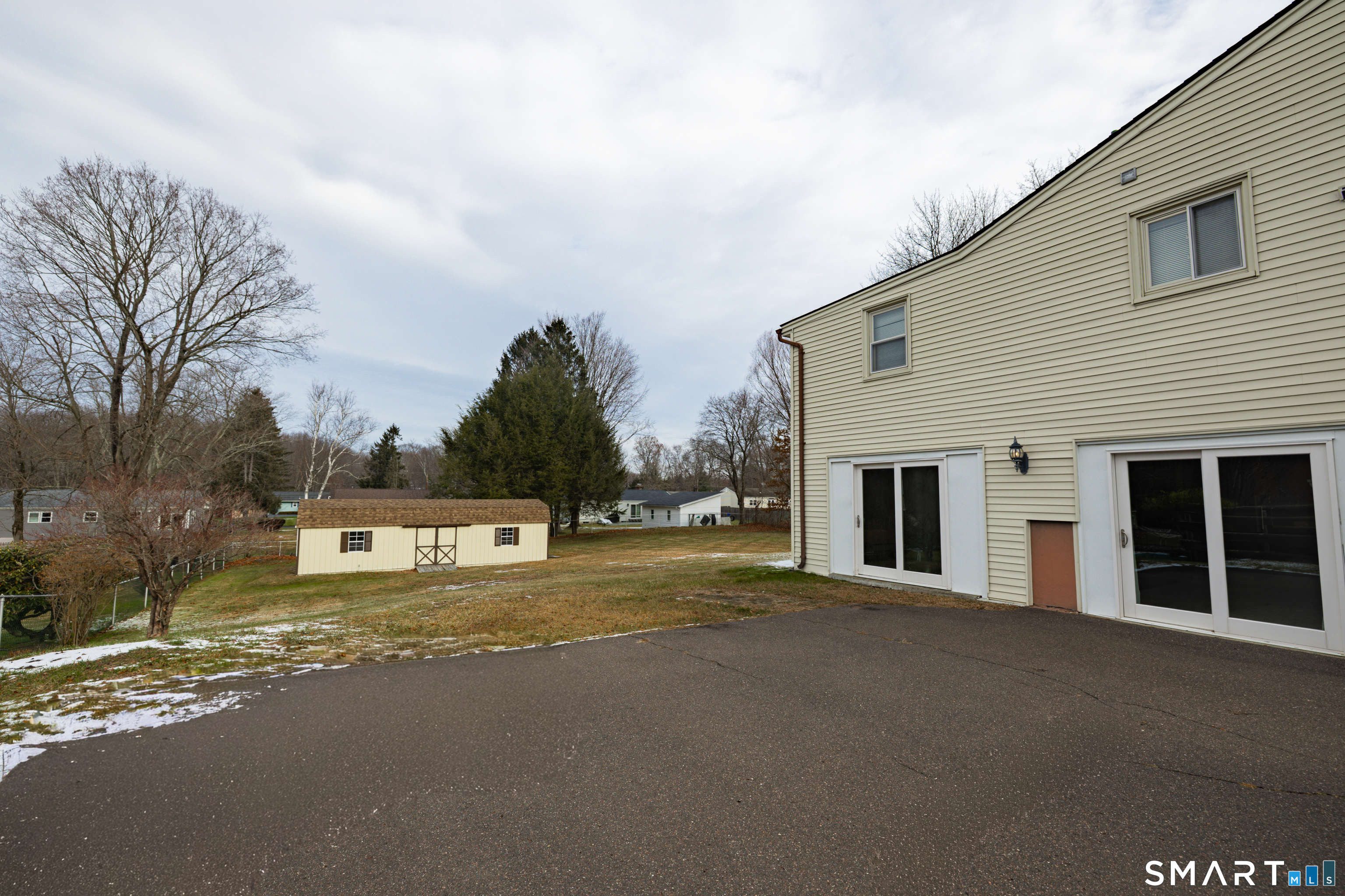 Homes for sale in Vernon, CT | 103 Montauk Dr, Vernon, CT 06066 | MLS# 24145050