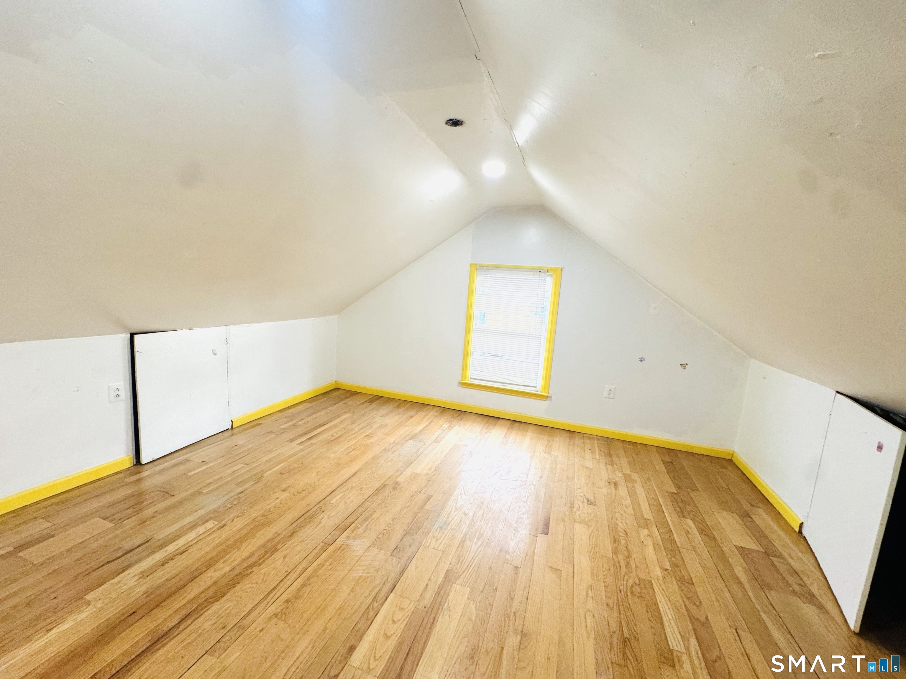 329 Amsterdam, Bridgeport, 06606, 4 Bedrooms Bedrooms, 0 ,3 BathroomsBathrooms,Residential Rental,For Sale,Amsterdam,0,24145875