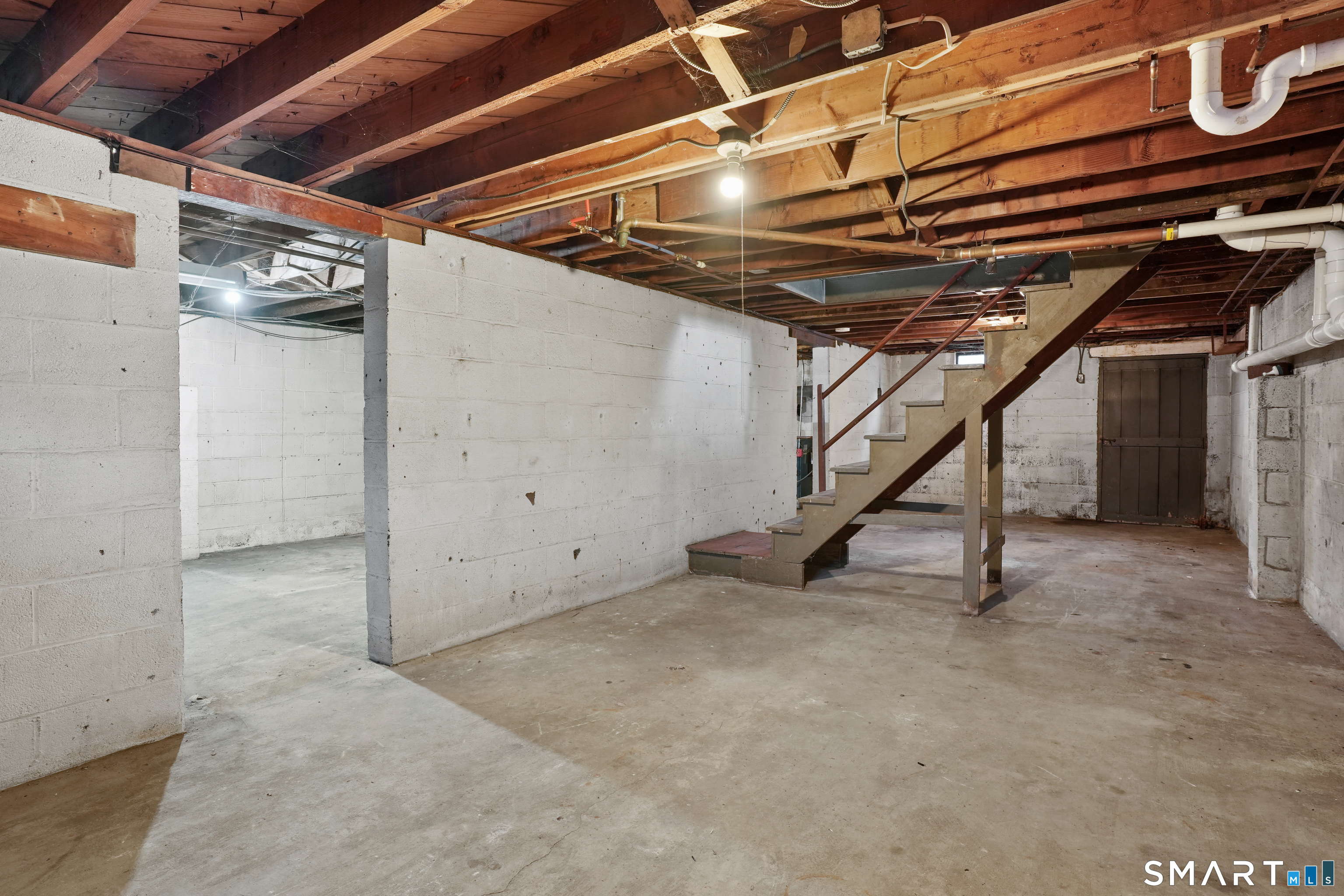 56 Beaver Brook, Danbury, 06810, 3 Bedrooms Bedrooms, 0 ,1 BathroomBathrooms,Residential Rental,For Sale,Beaver Brook,0,24145874