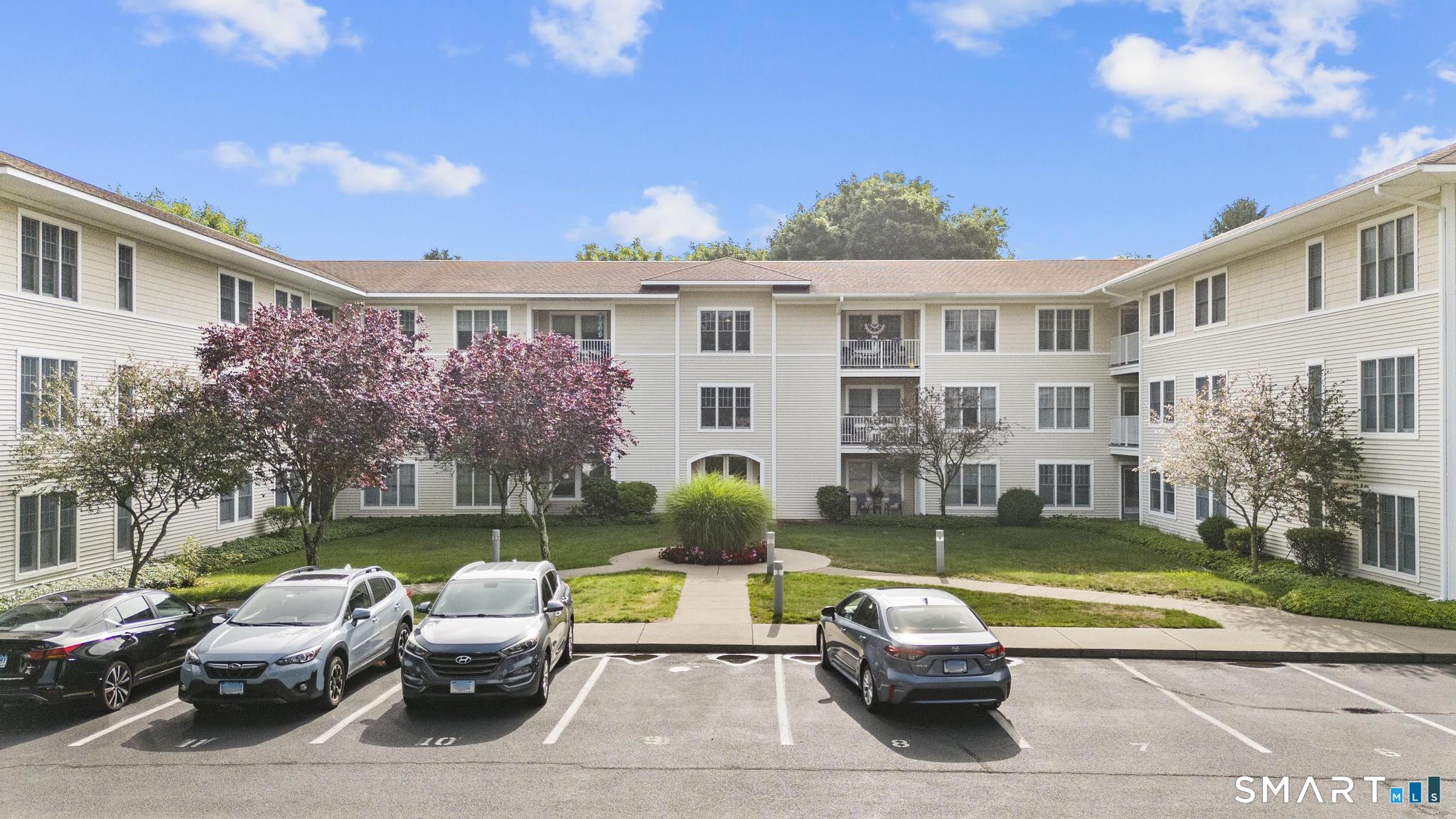 Photo 16 of 468 Main Street, East Lyme, CT