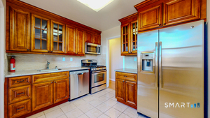 50 Glenbrook Road, Unit APT 4E