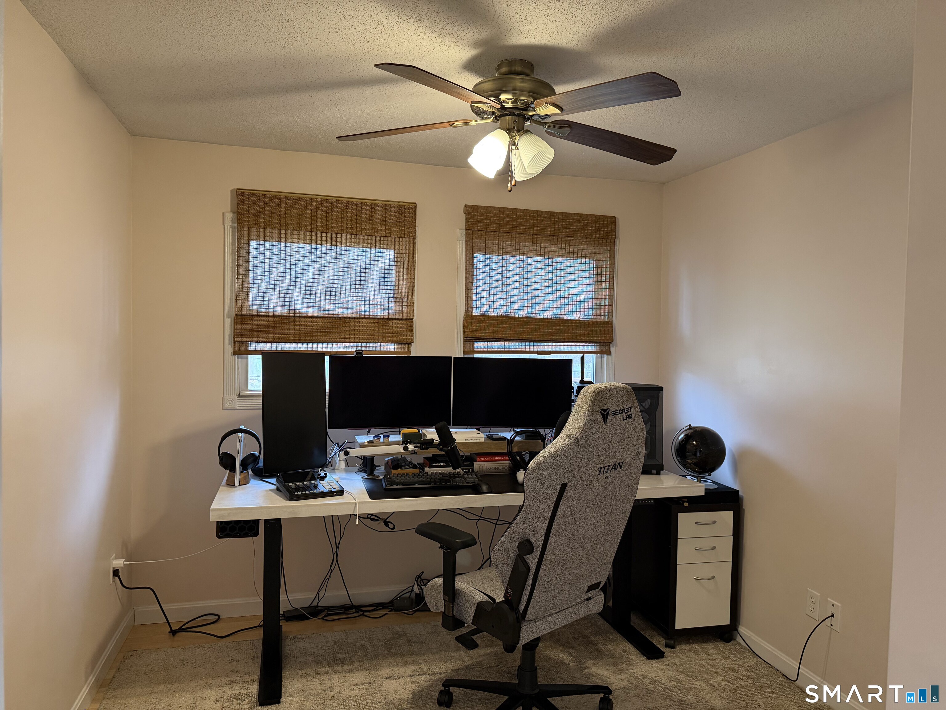 Photo 11 of 16 Hickory Lane, Plainville, CT